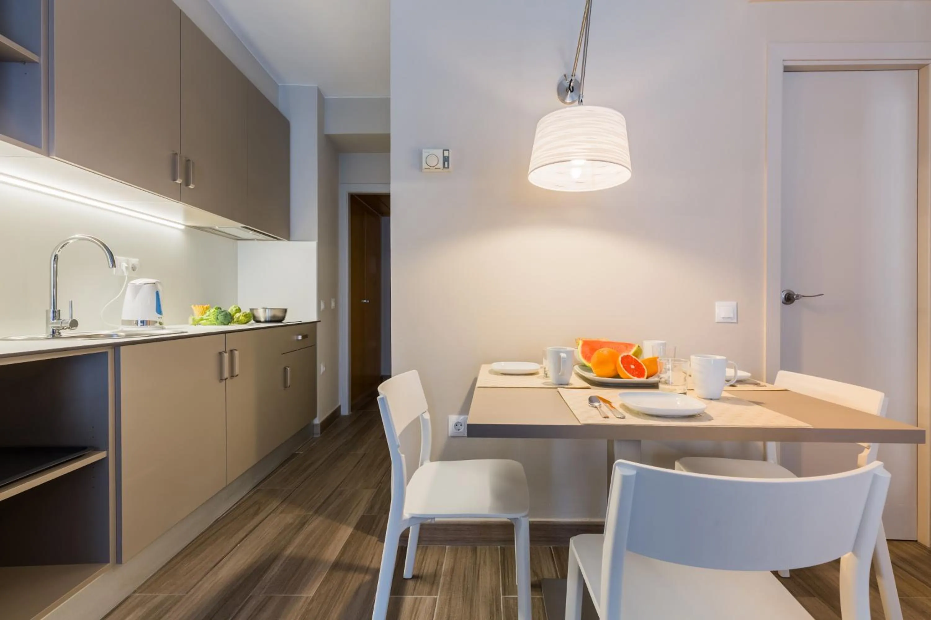 Kitchen or kitchenette in Flateli 430 BCN