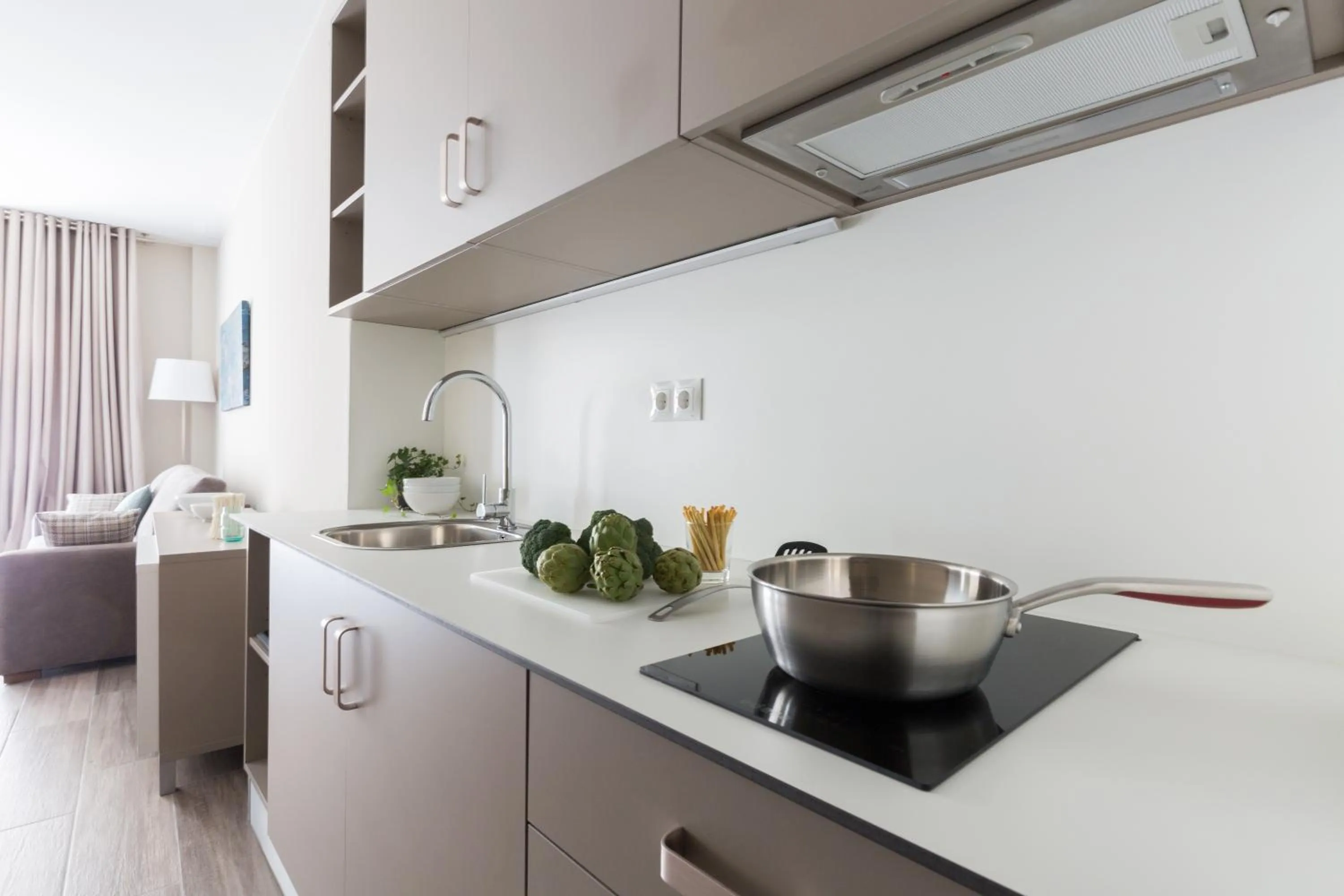Kitchen or kitchenette in Flateli 430 BCN