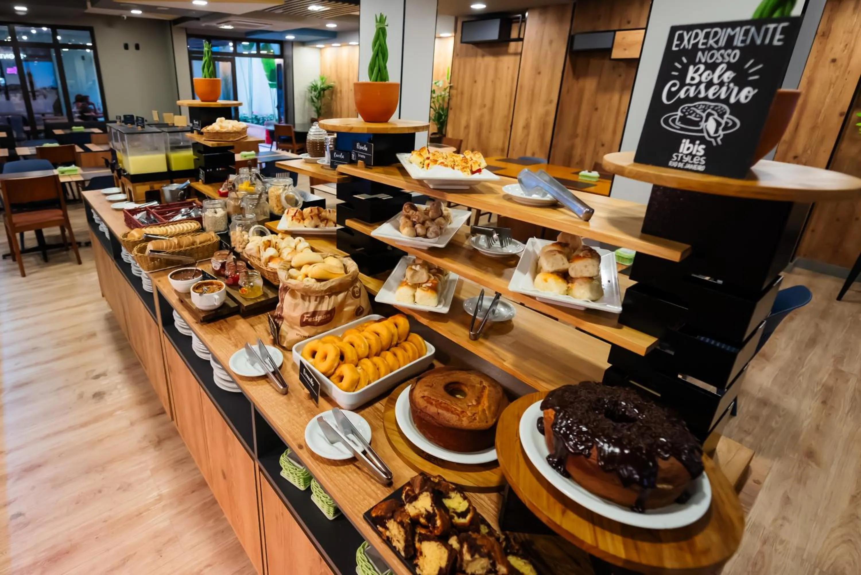 Breakfast in ibis Styles Rio de Janeiro Botafogo