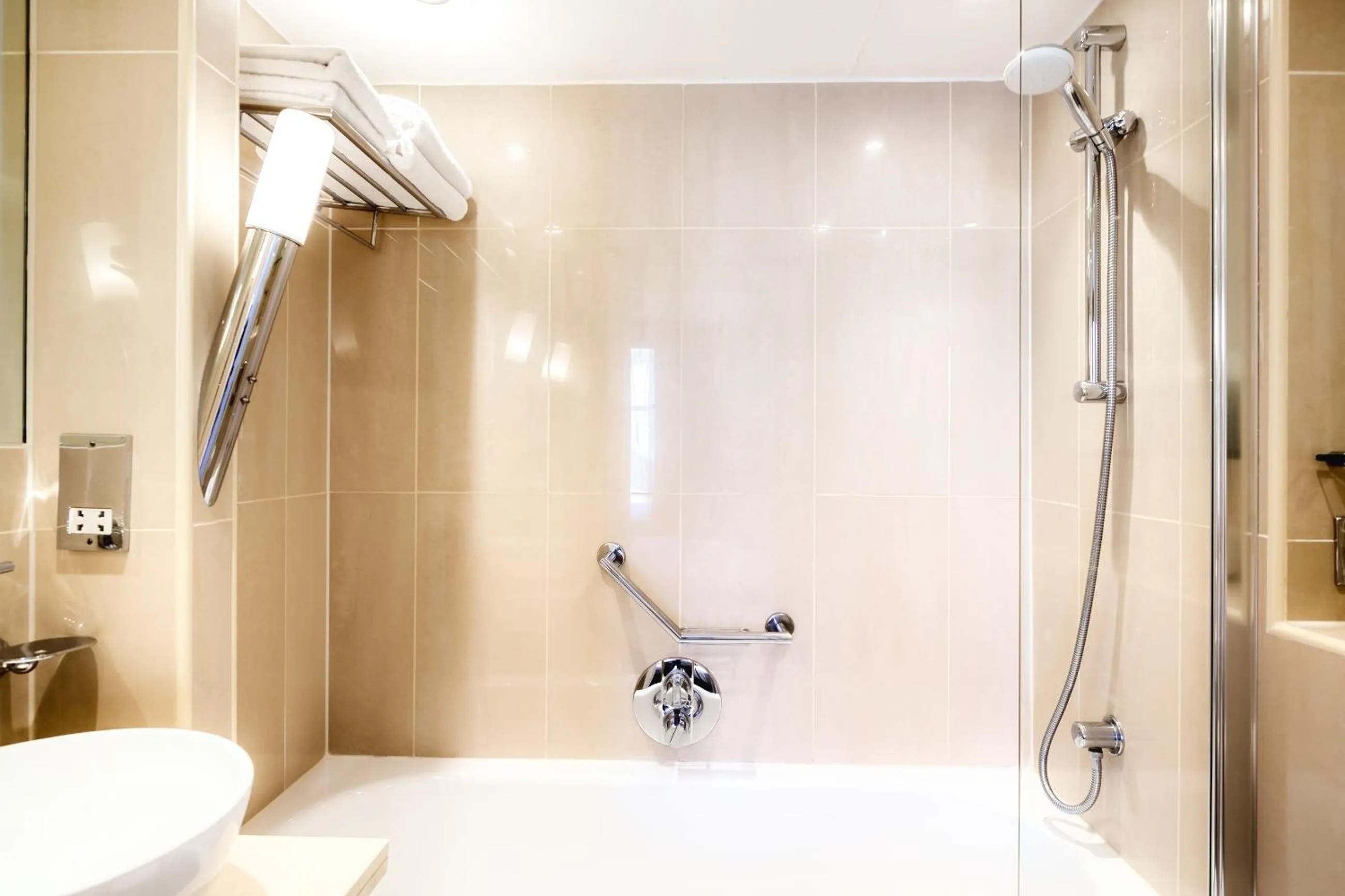 Bathroom in Grand Royale Hyde Park