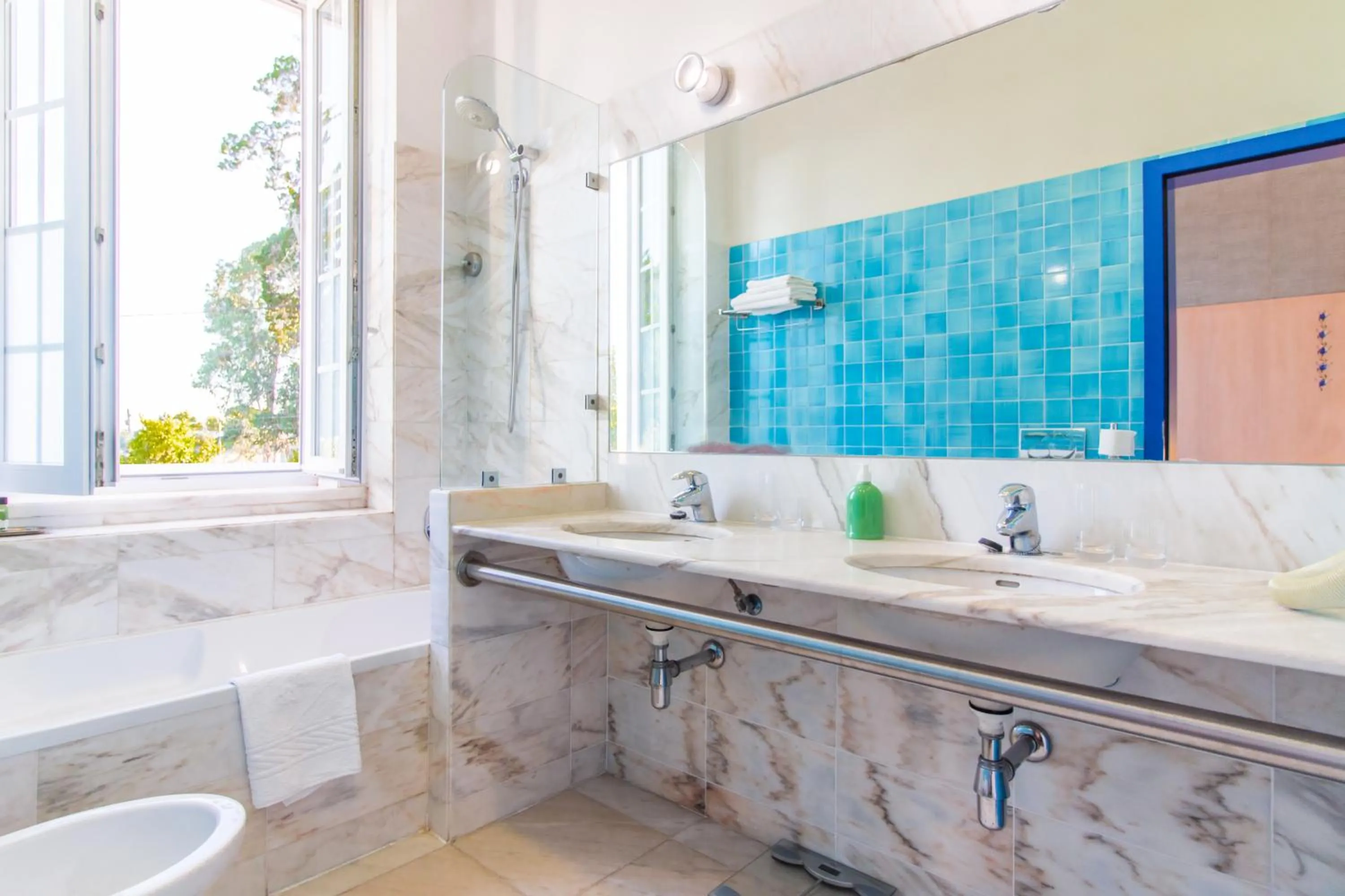 Bathroom in HOTEL LOUSAL Grandola