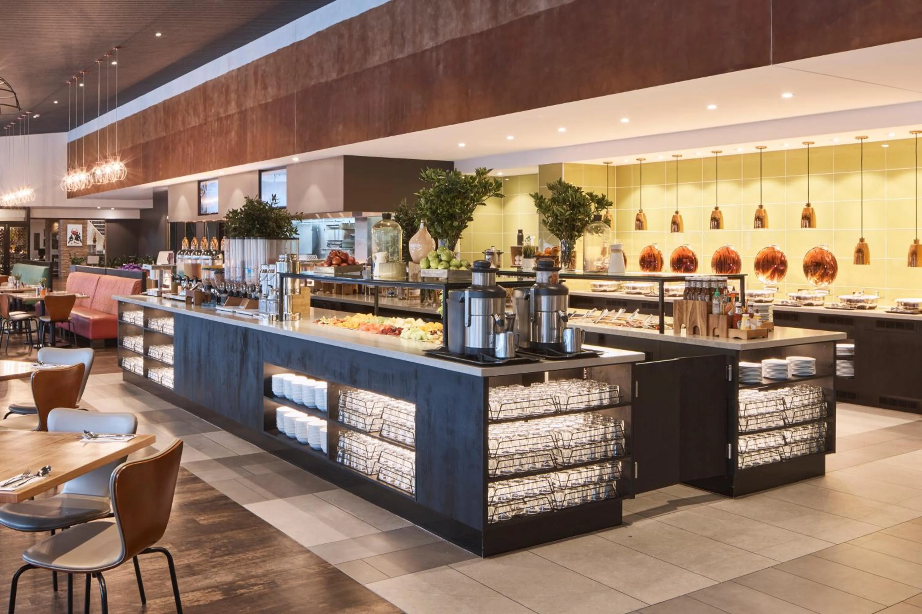 Buffet breakfast in Rydges Resort Hunter Valley