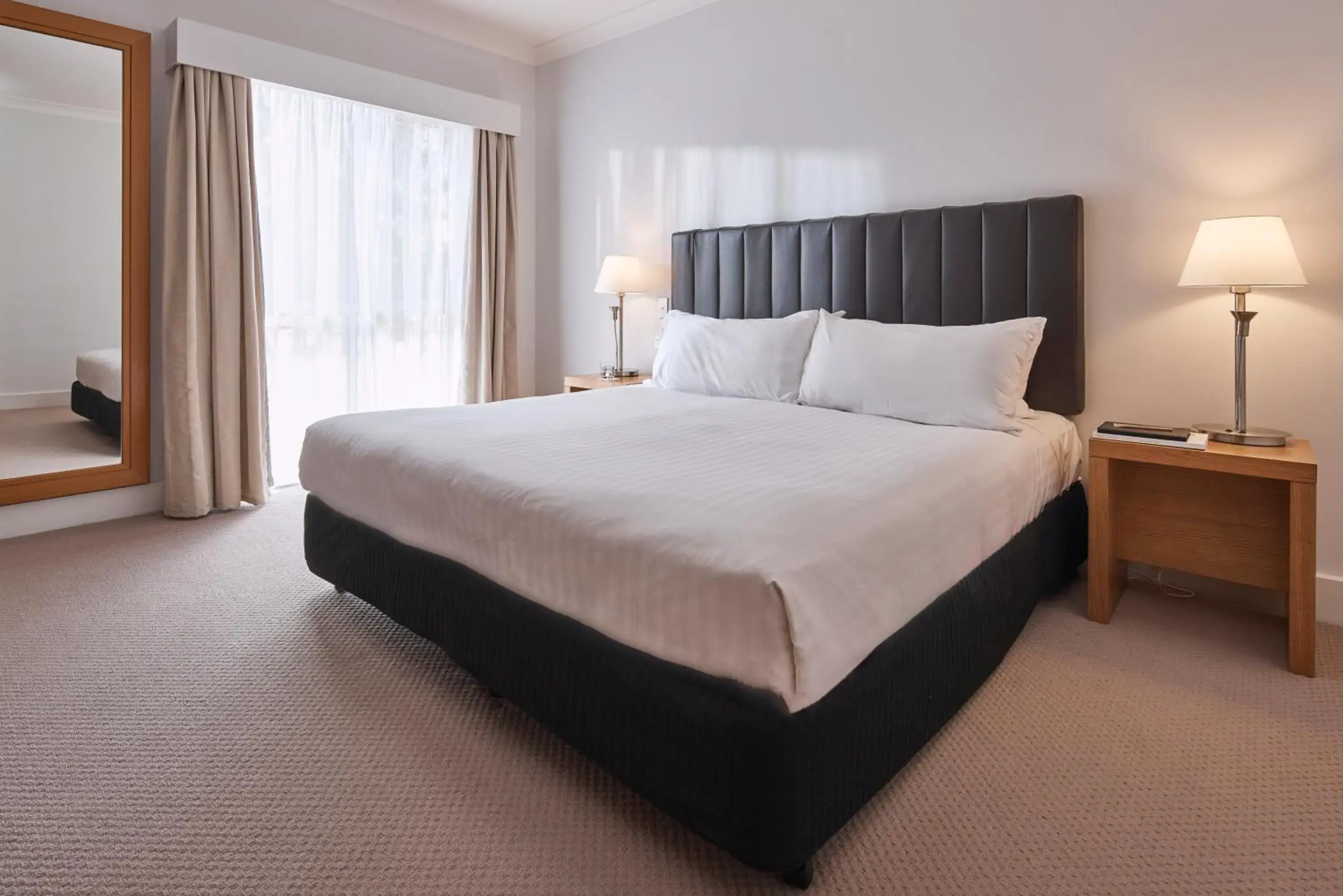 Two-Bedroom Villa with Two King Beds in Rydges Resort Hunter Valley Two-Bedroom Villa with Two King Beds in Rydges Resort Hunter Valley