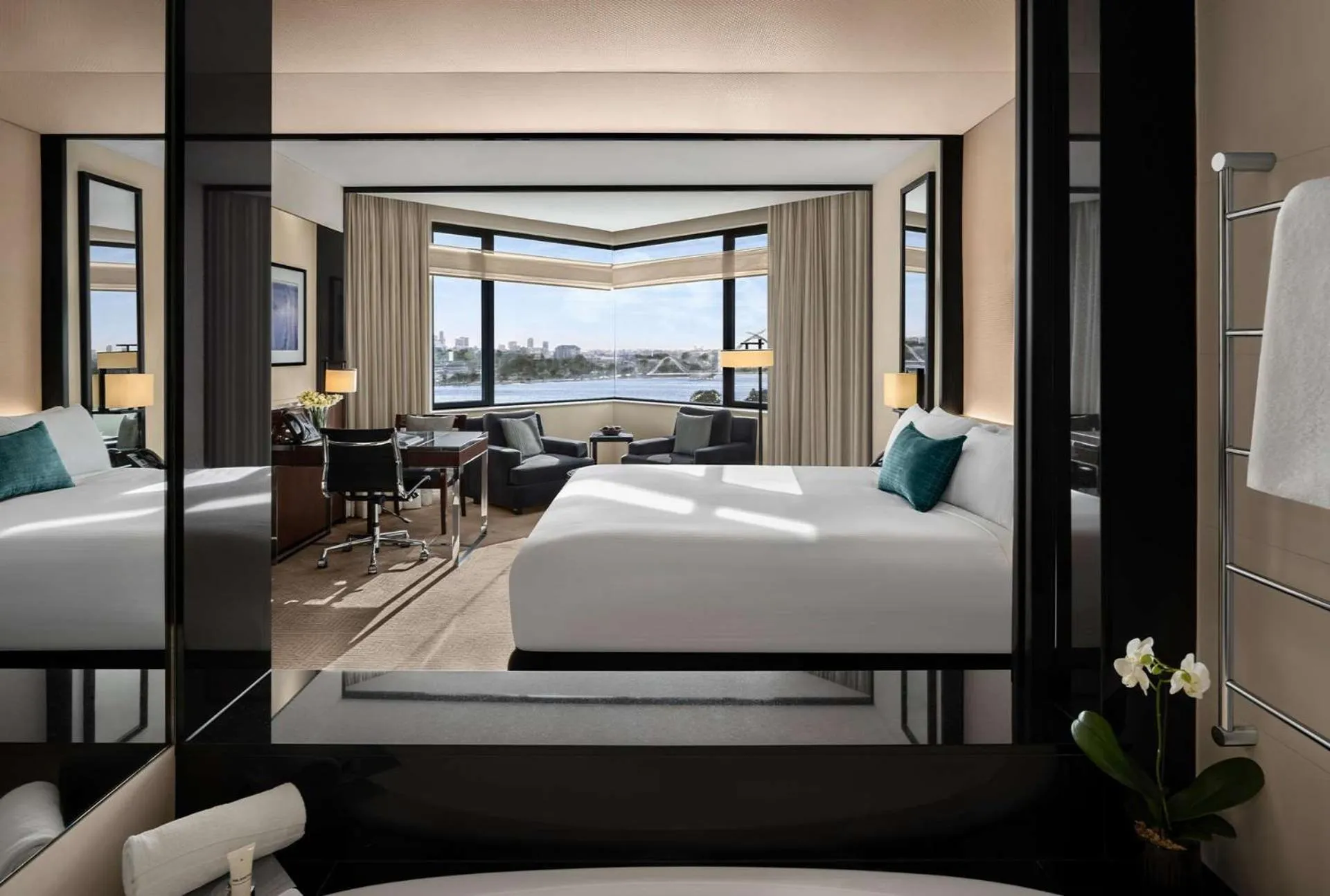 Bedroom, Bed in Crown Metropol Perth