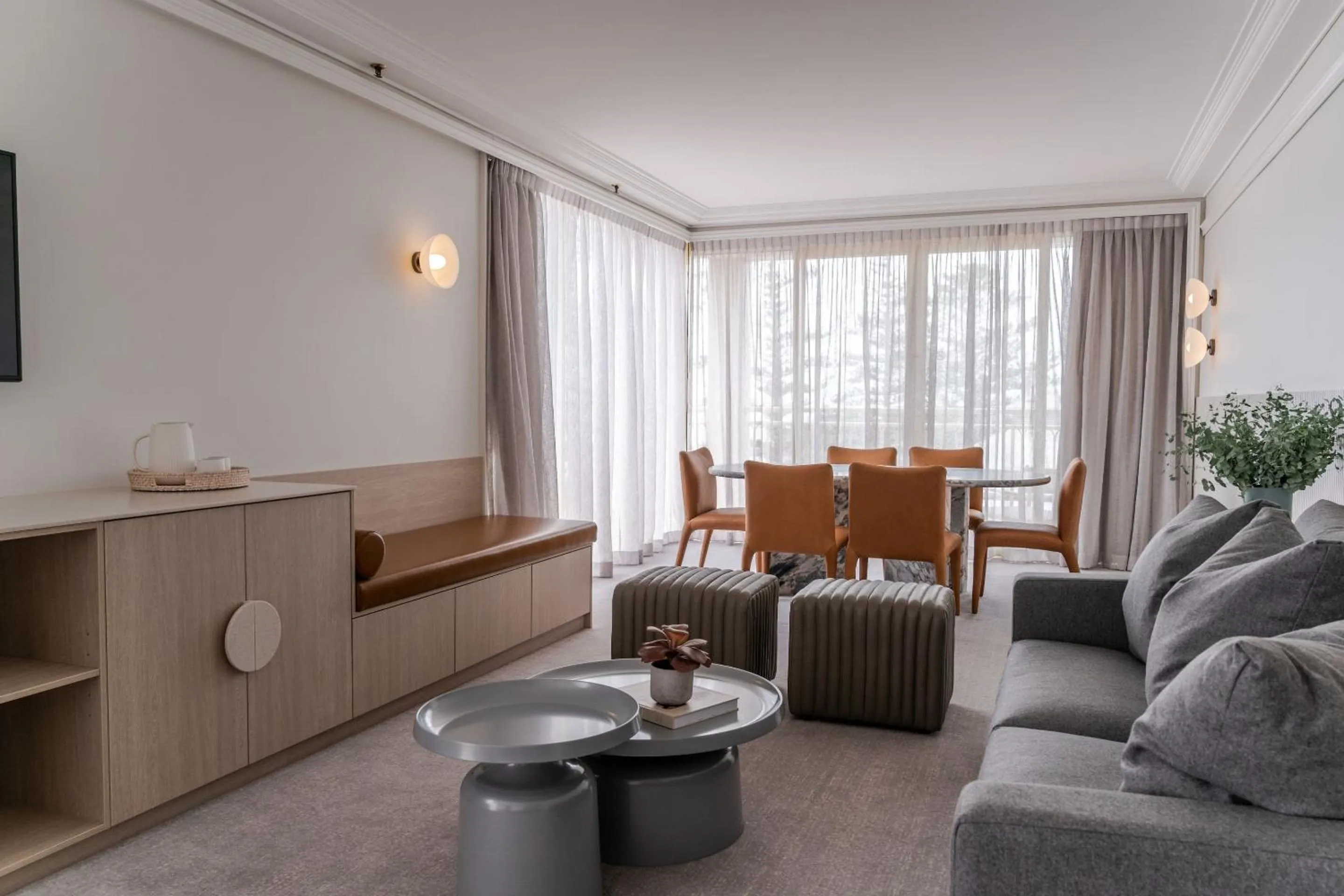 Photo of the whole room in Crowne Plaza Terrigal Pacific by IHG