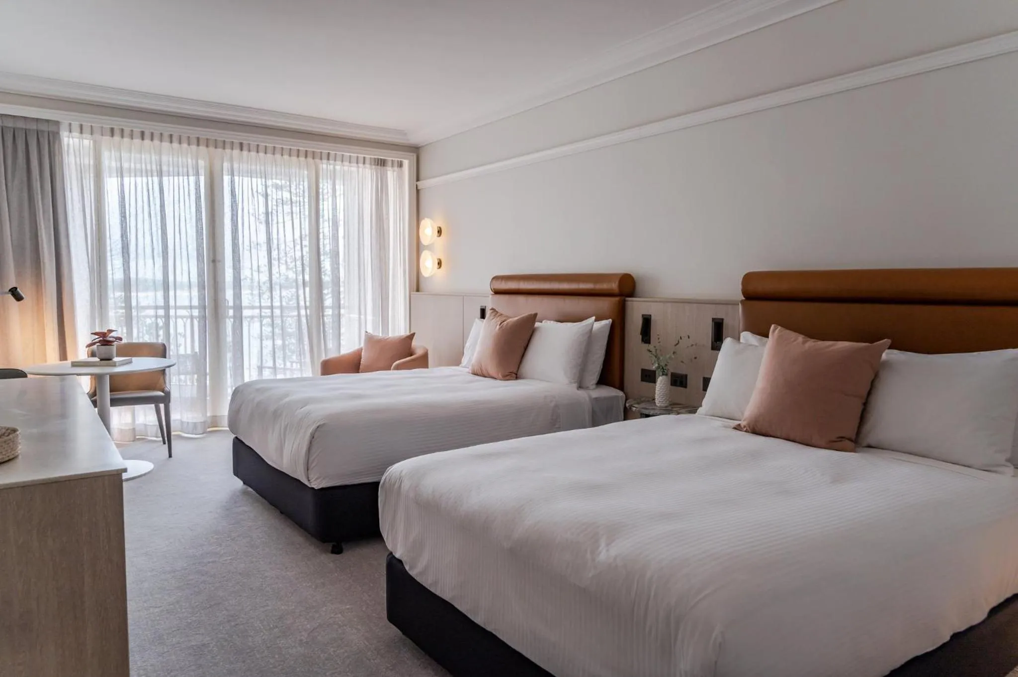 Photo of the whole room, Bed in Crowne Plaza Terrigal Pacific by IHG