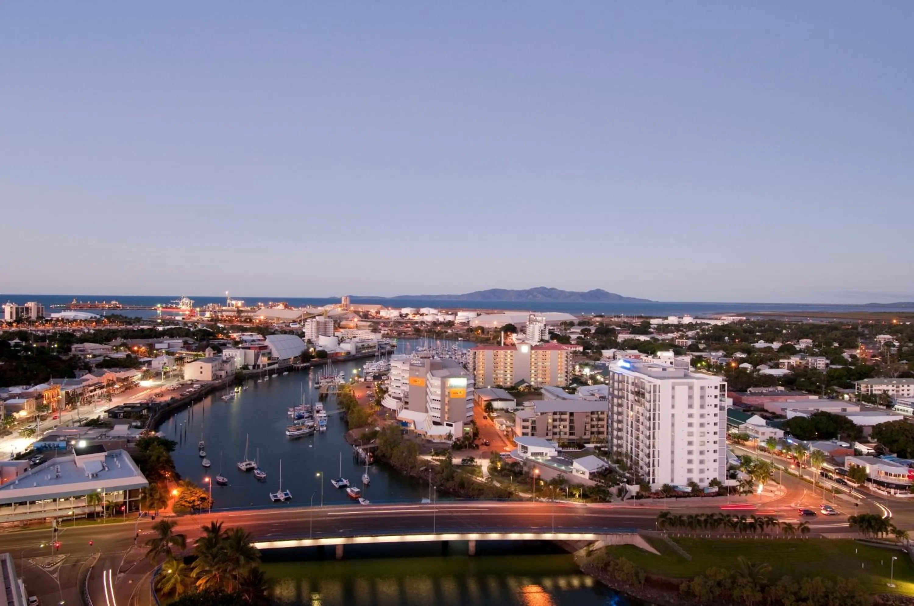 River view in Hotel Grand Chancellor Townsville