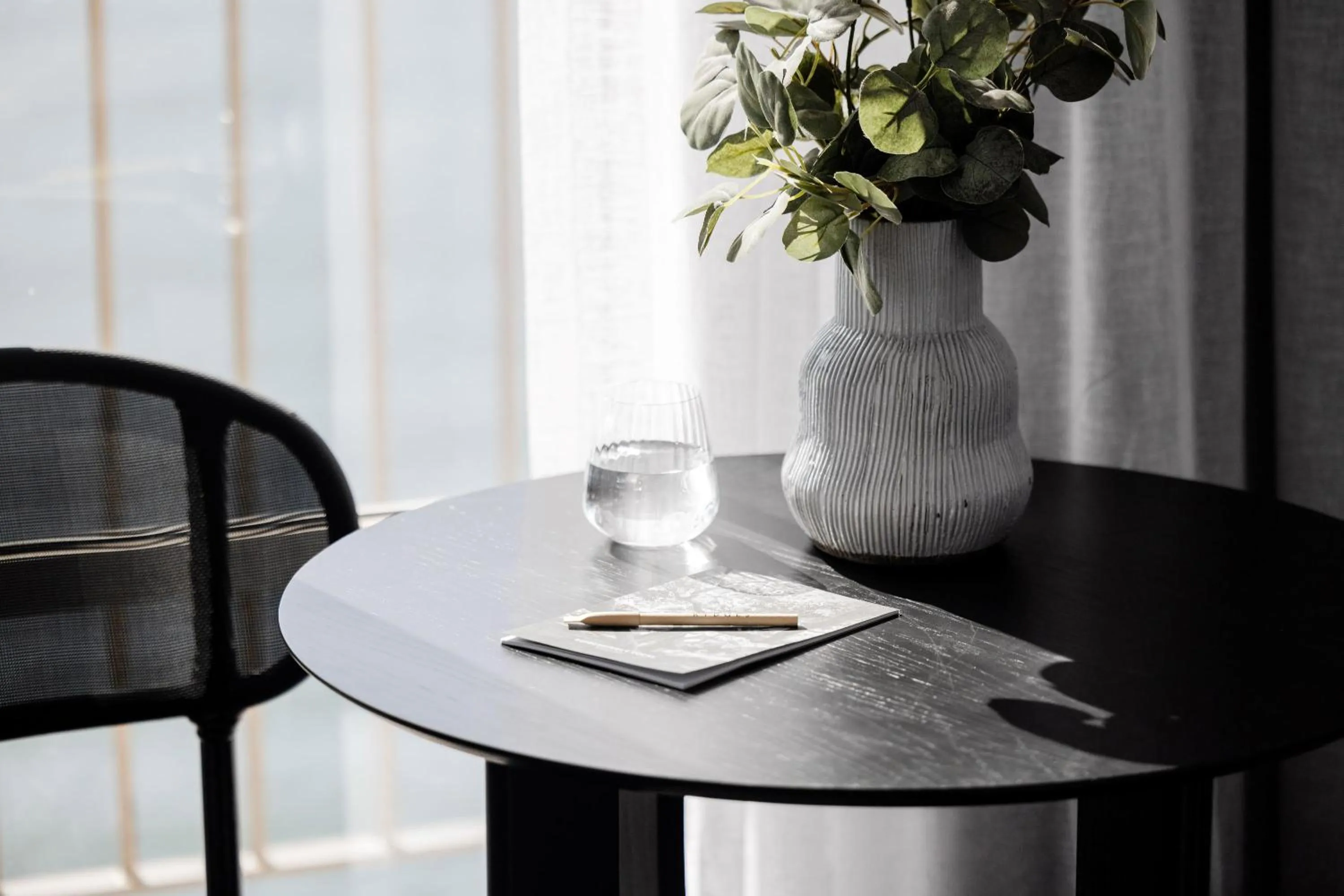 Seating area in Rydges Newcastle