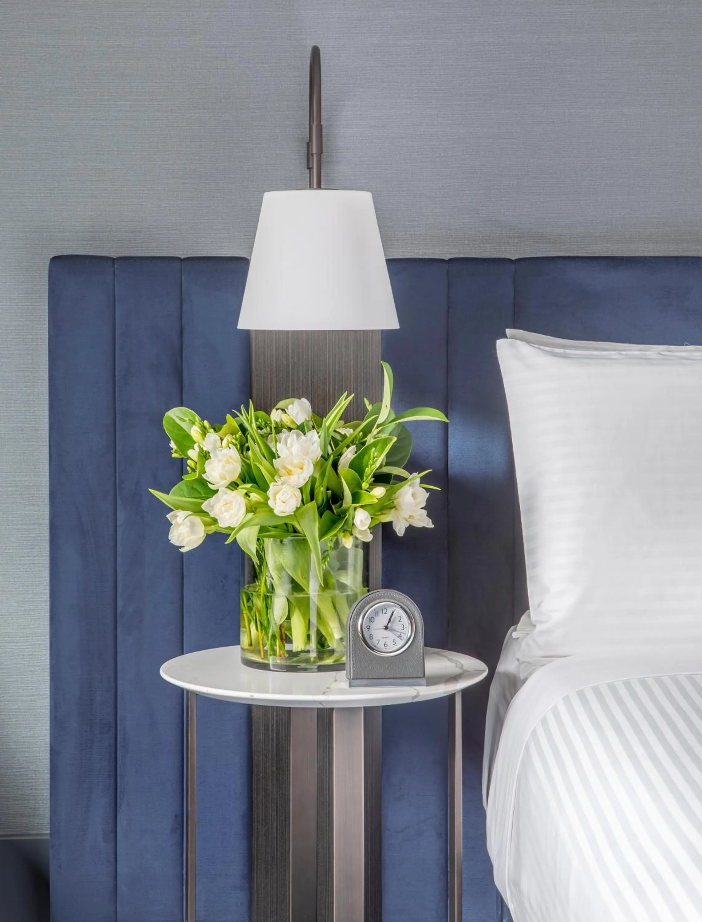 Classic Queen Room with Two Queen Beds and City View in InterContinental Sydney by IHG