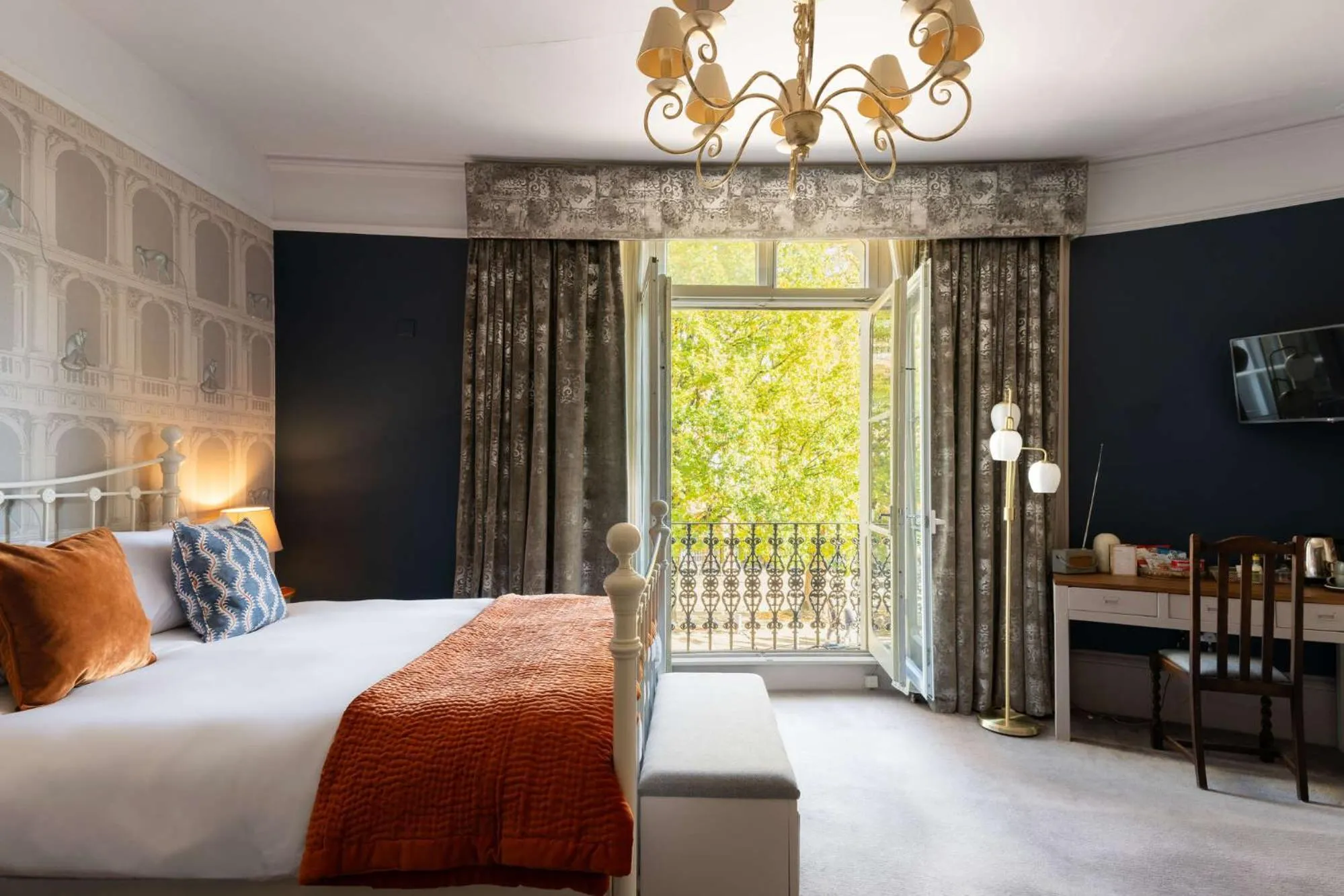 Bedroom, Bed in The Westgate