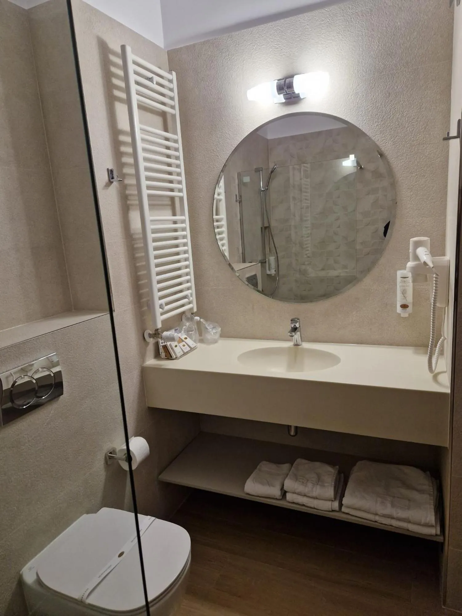 Bathroom in Hotel Central