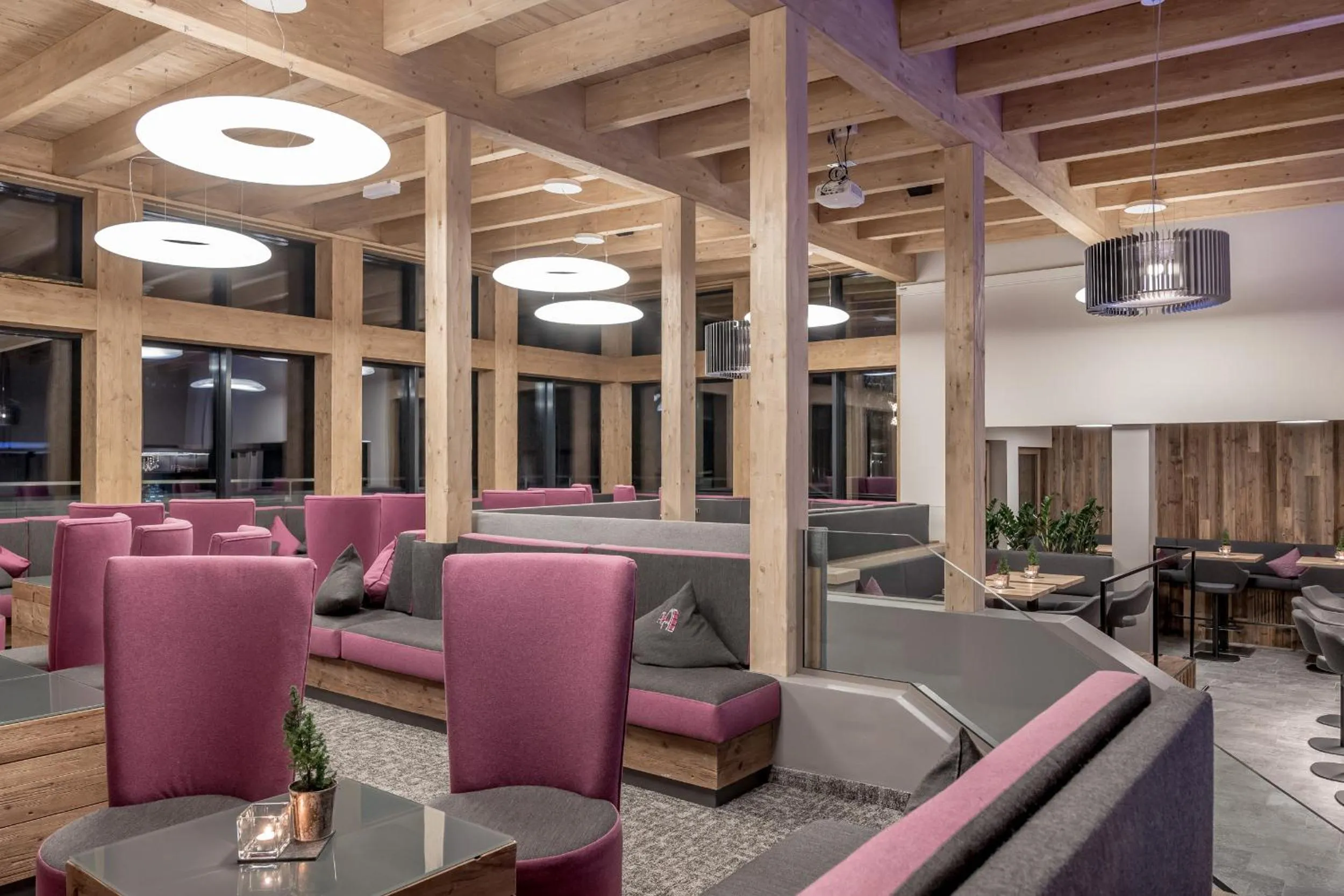 Lounge or bar in 4 Sterne Superior Mühle Resort 1900 - Adults only