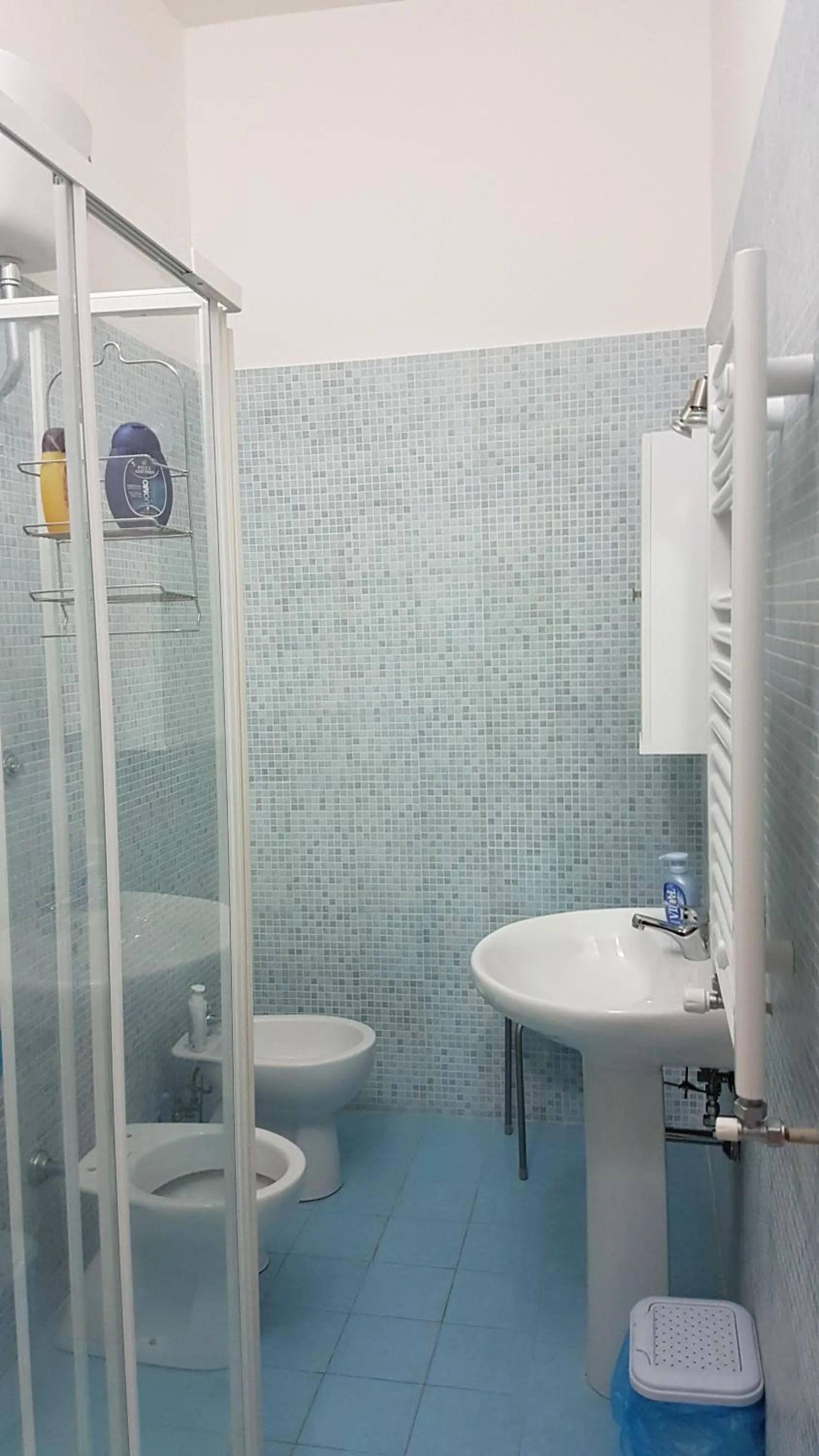Shower in A Casa di Arturo