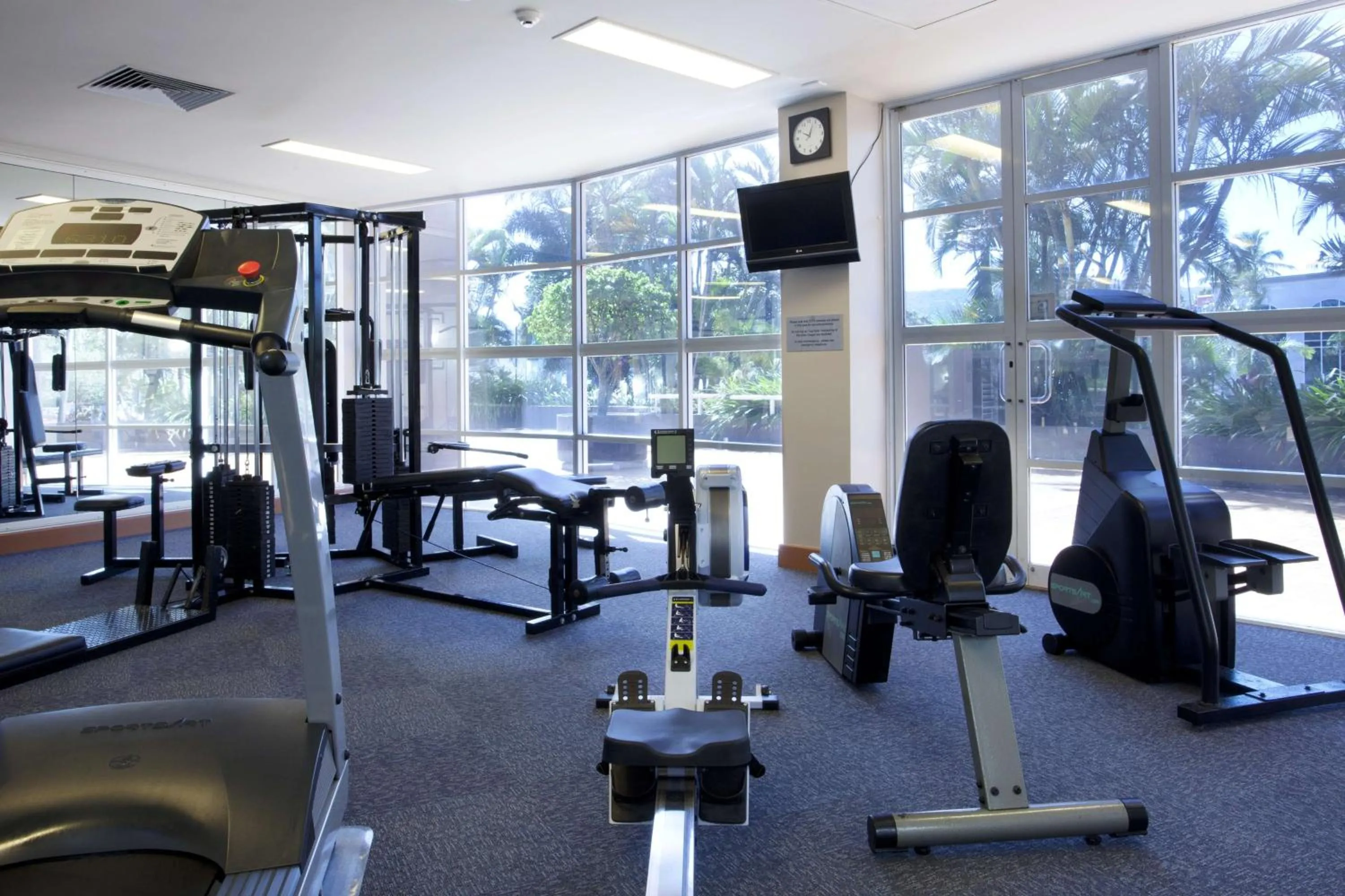 Fitness centre/facilities in DoubleTree by Hilton Cairns