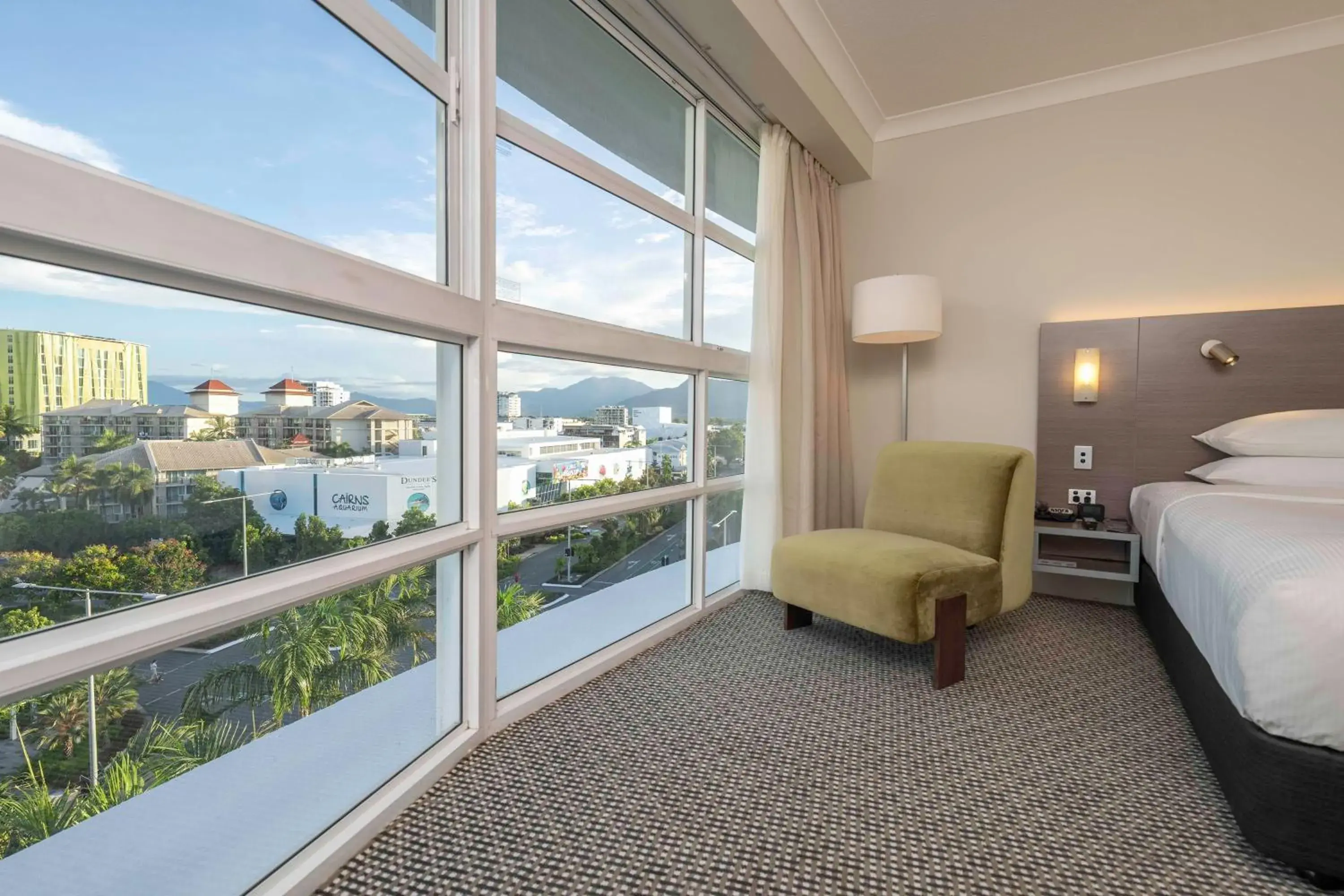 Deluxe King Room with Mountain View in DoubleTree by Hilton Cairns Deluxe King Room with Mountain View in DoubleTree by Hilton Cairns