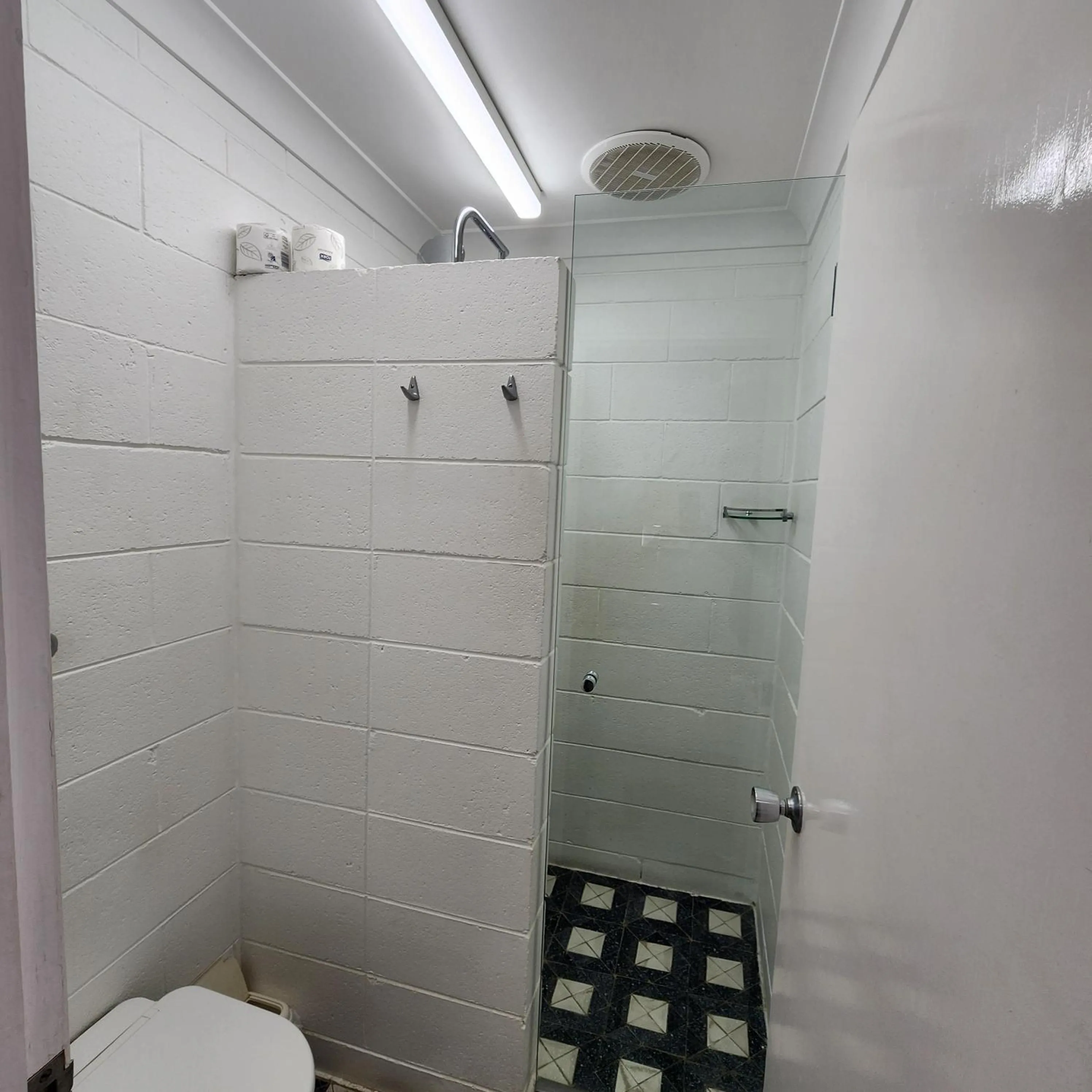 Byer Fountain Motor Inn