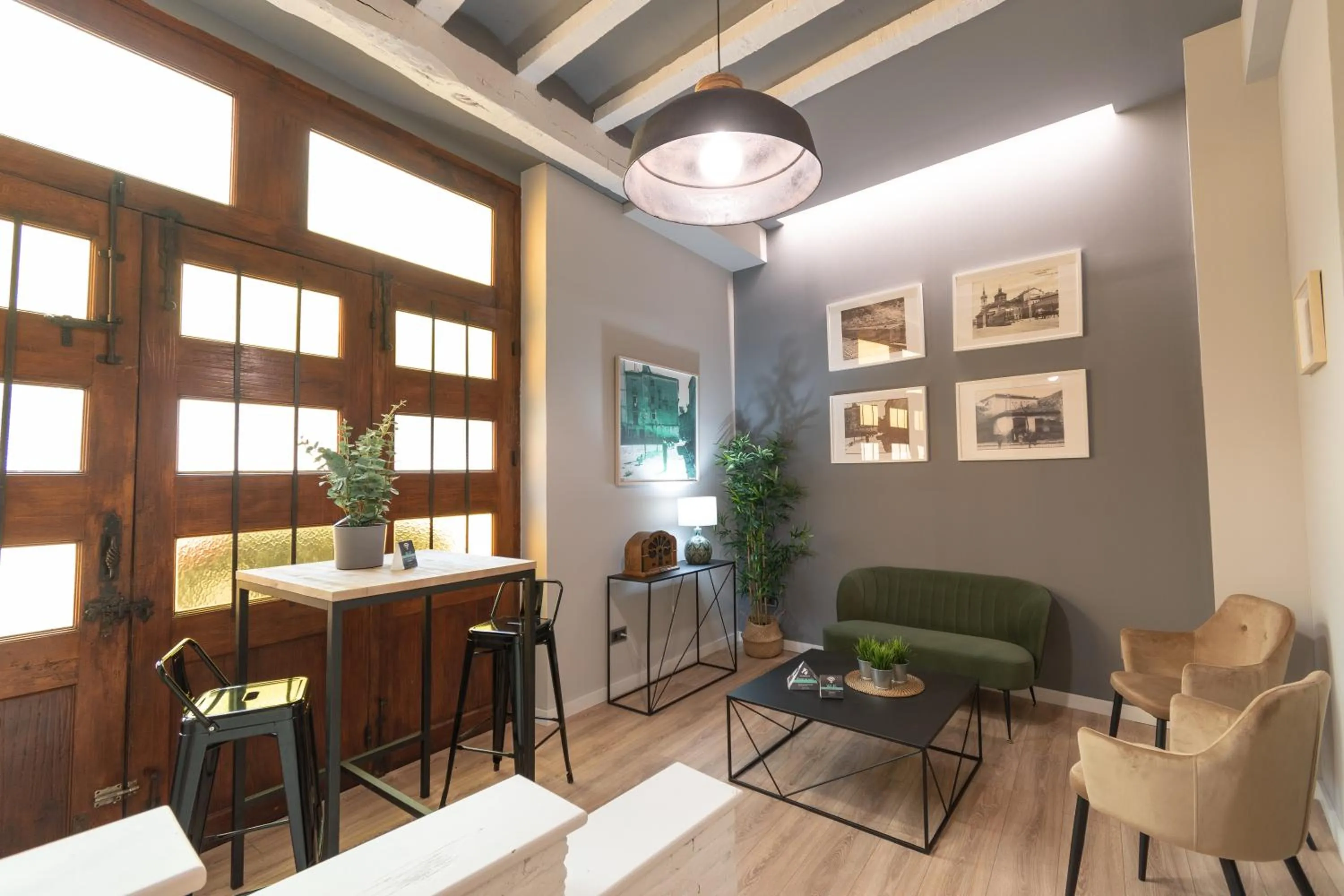 Lobby or reception in Alda Centro Pamplona