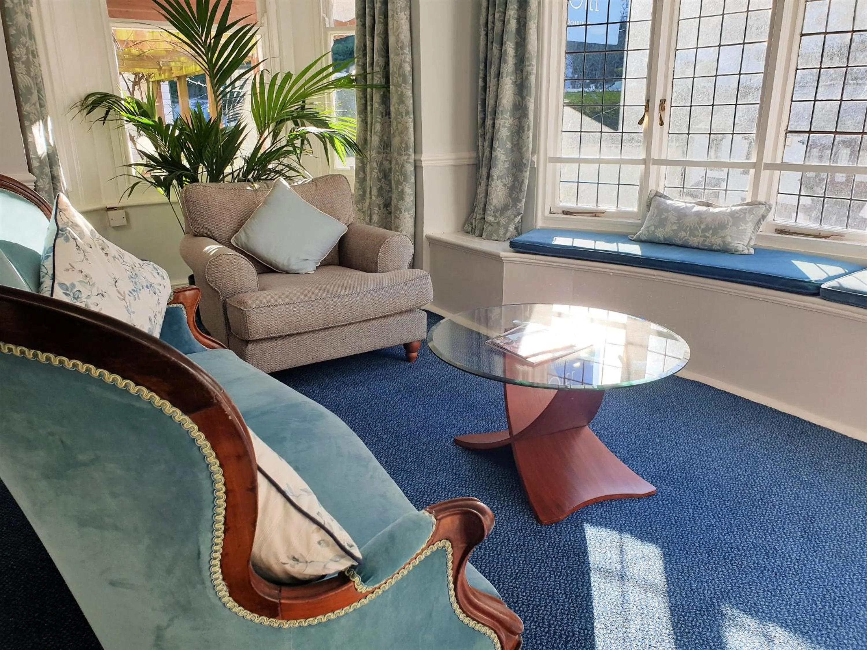 Communal lounge/ TV room in The Claremont Hotel-Adult Only