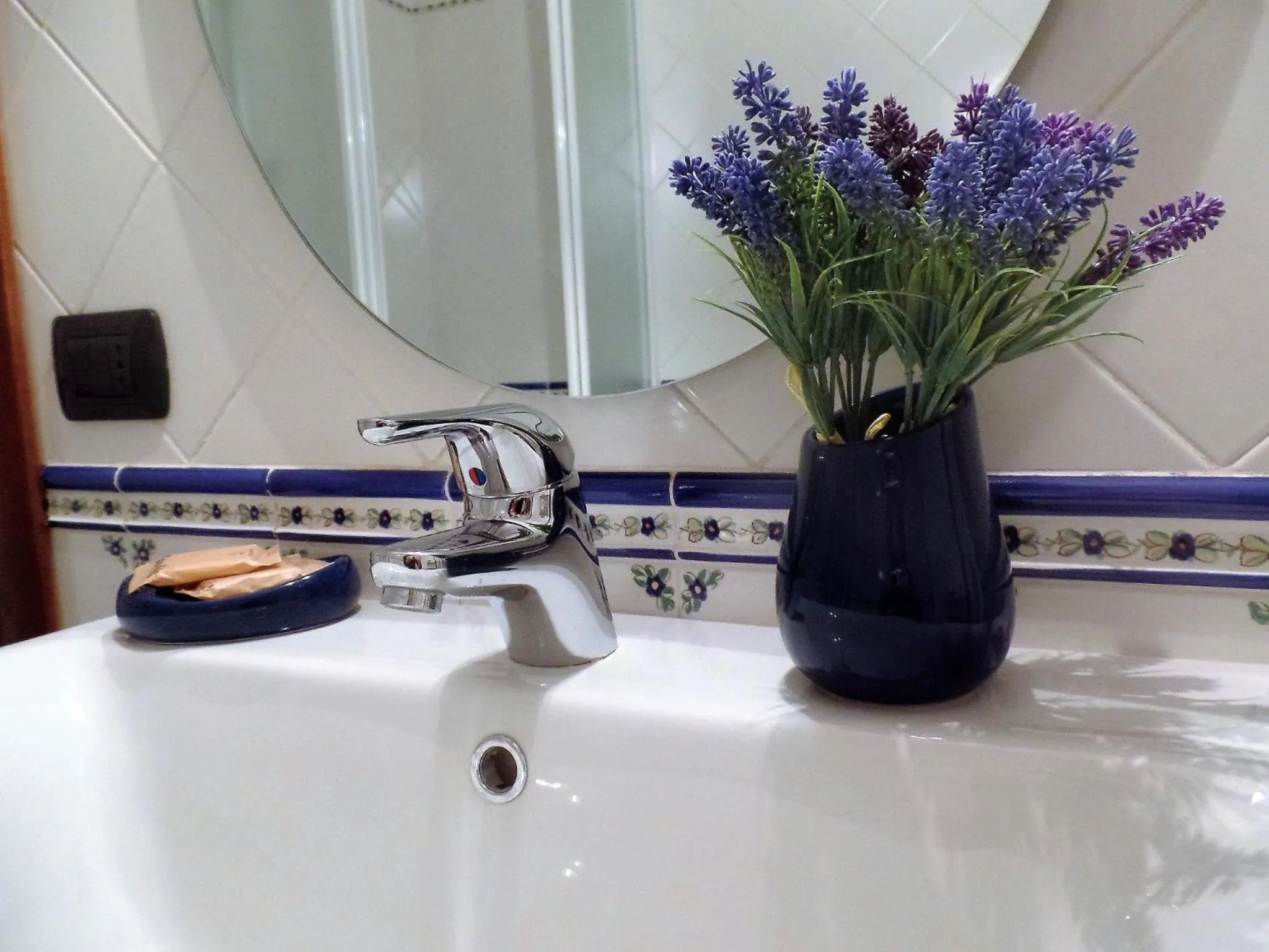 Bathroom in B&B La Canzanella