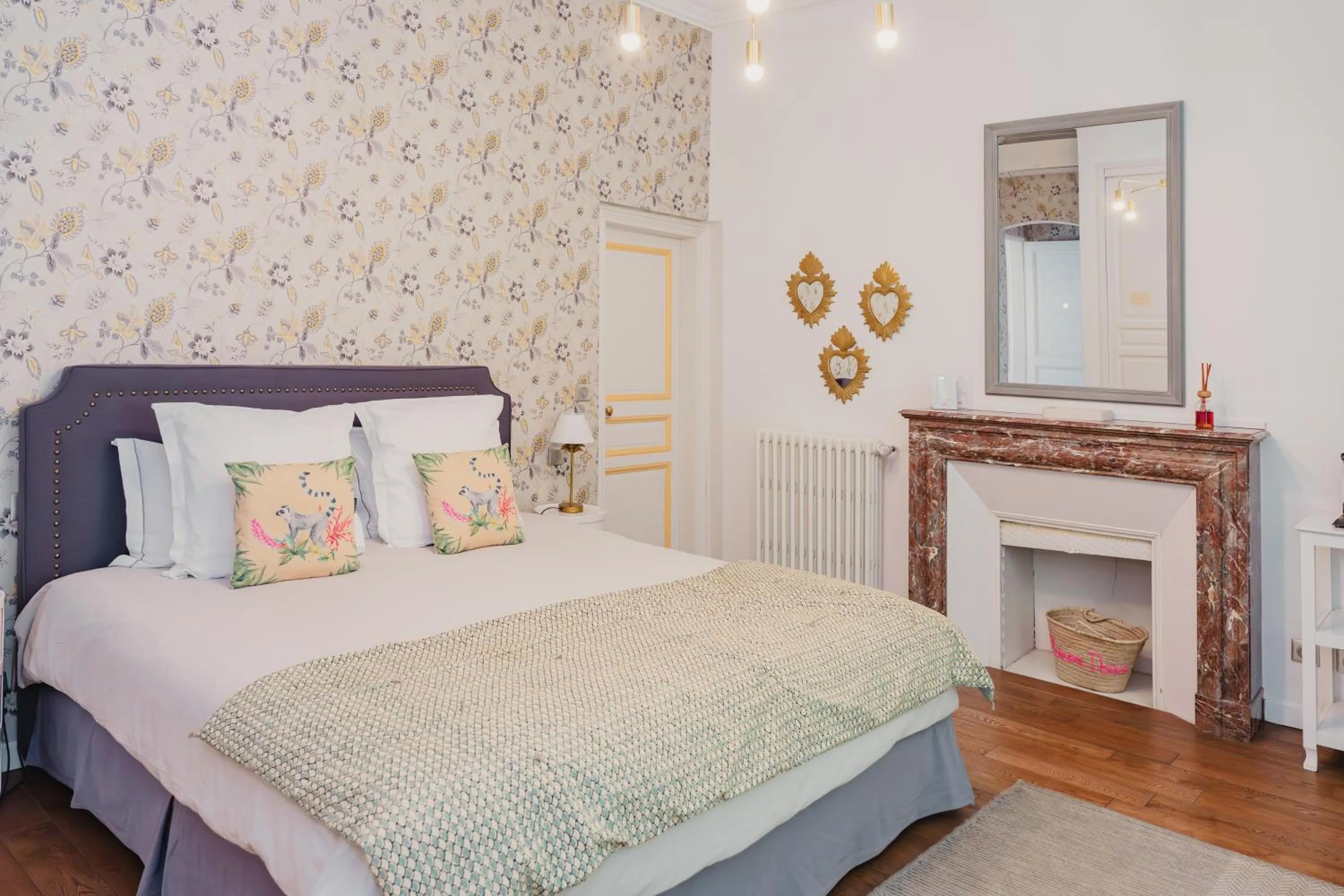 Bed in Maison Douce Arles