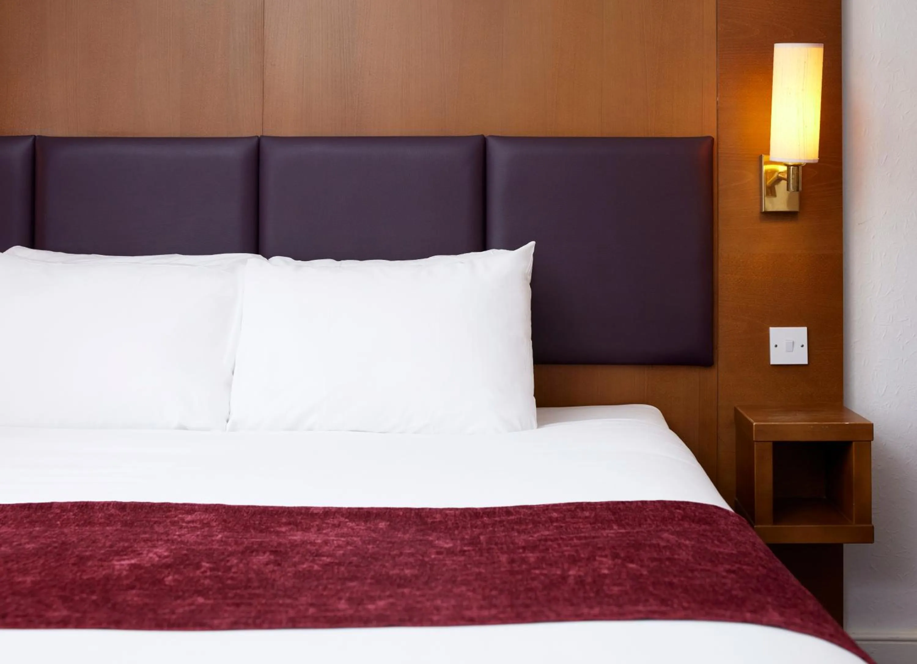 Bedroom, Bed in Crossroads by Chef & Brewer Collection