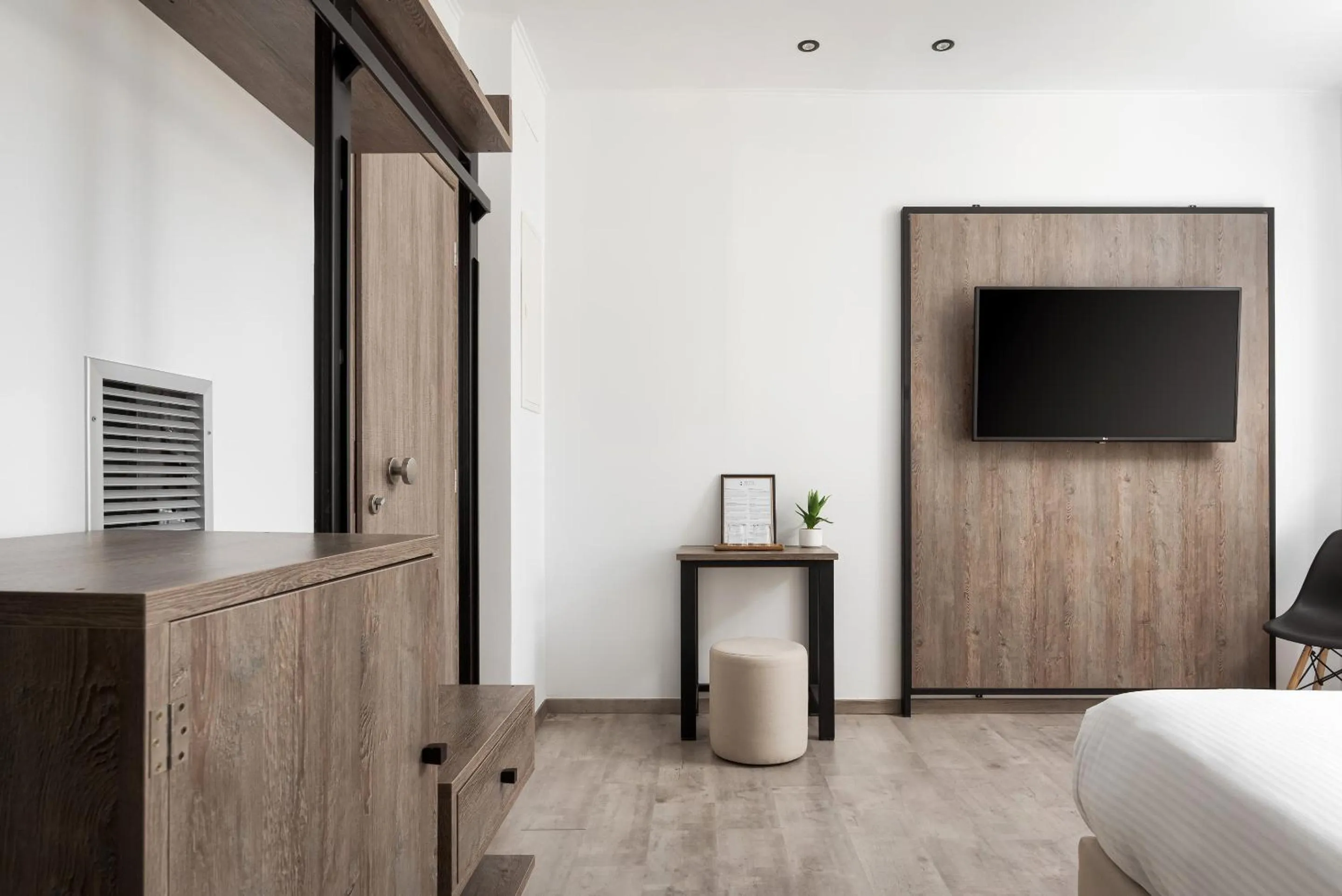 TV and multimedia, Bed in Sette Suites & Rooms - Adults Only