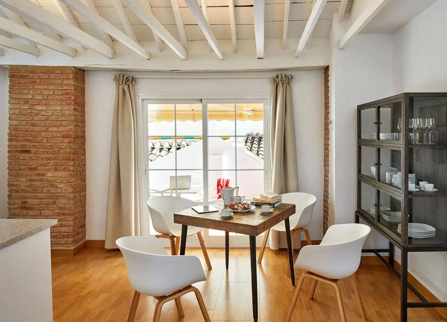 Property building in Lodgingmalaga Plaza Constitucion