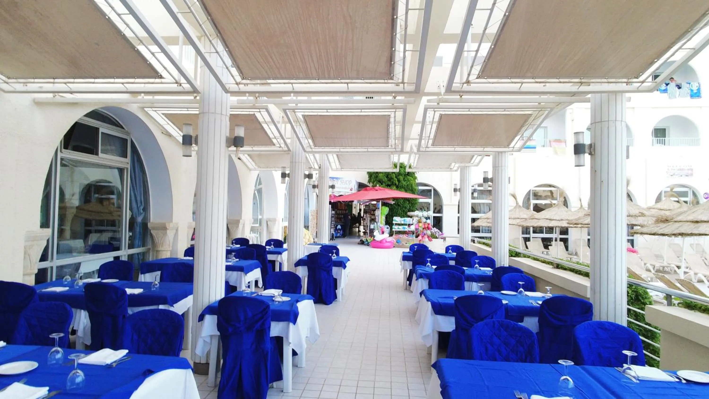 Restaurant/places to eat in El Mehdi Beach Resort ex Primasol El Mehdi