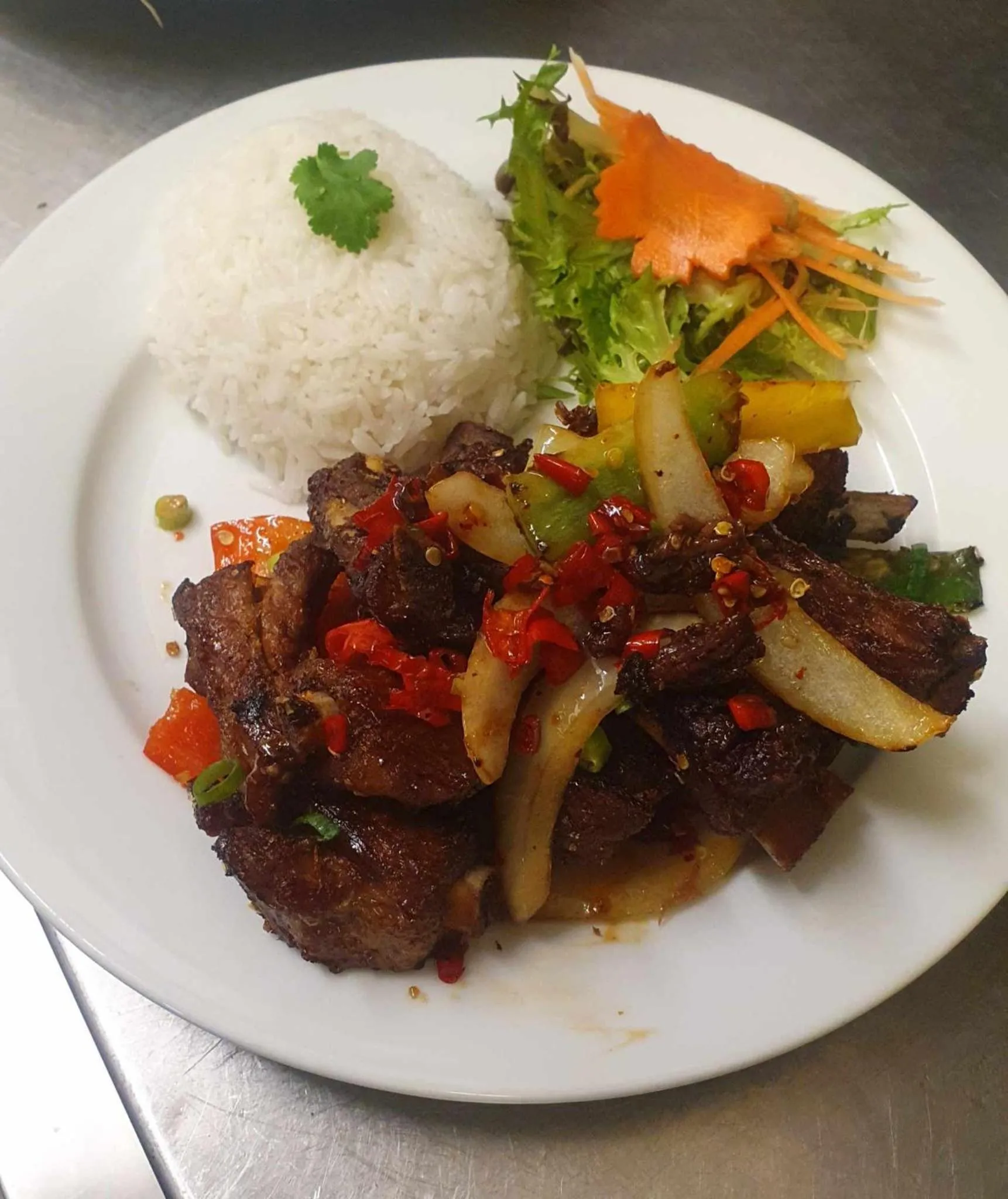 Restaurant/places to eat in The Cross Inn