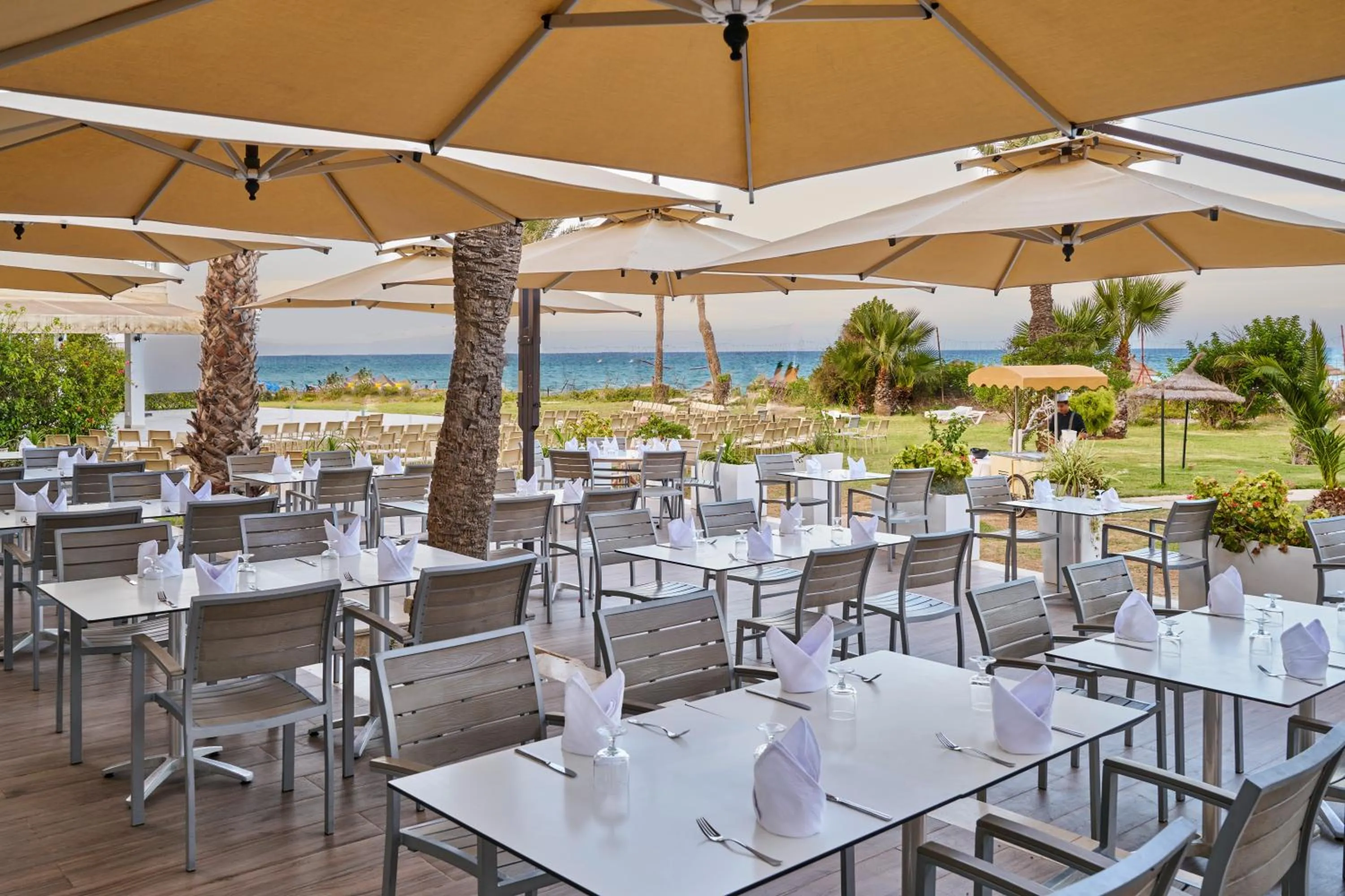 Restaurant/places to eat in Mahdia Beach & Aqua Park