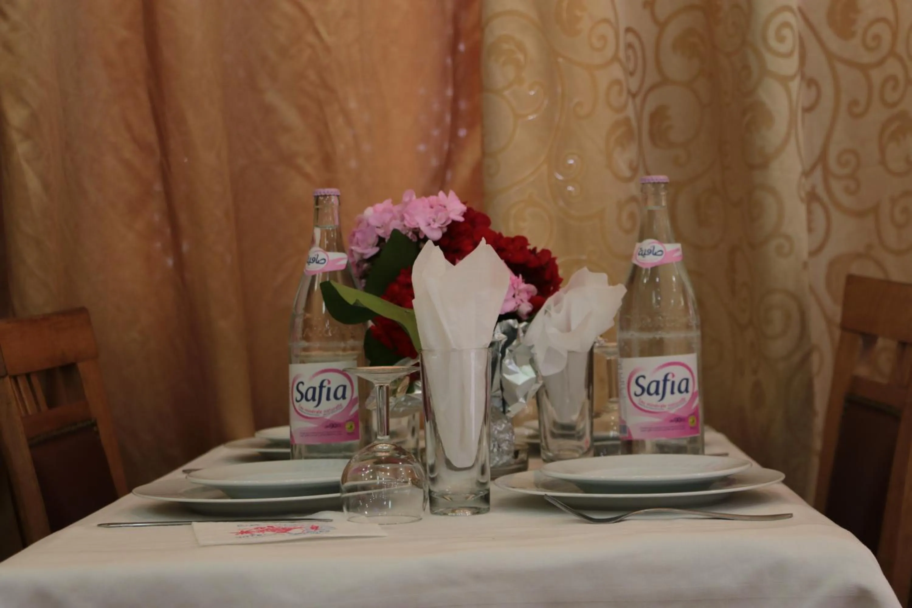 Restaurant/places to eat in Hotel Saint Georges Tunis