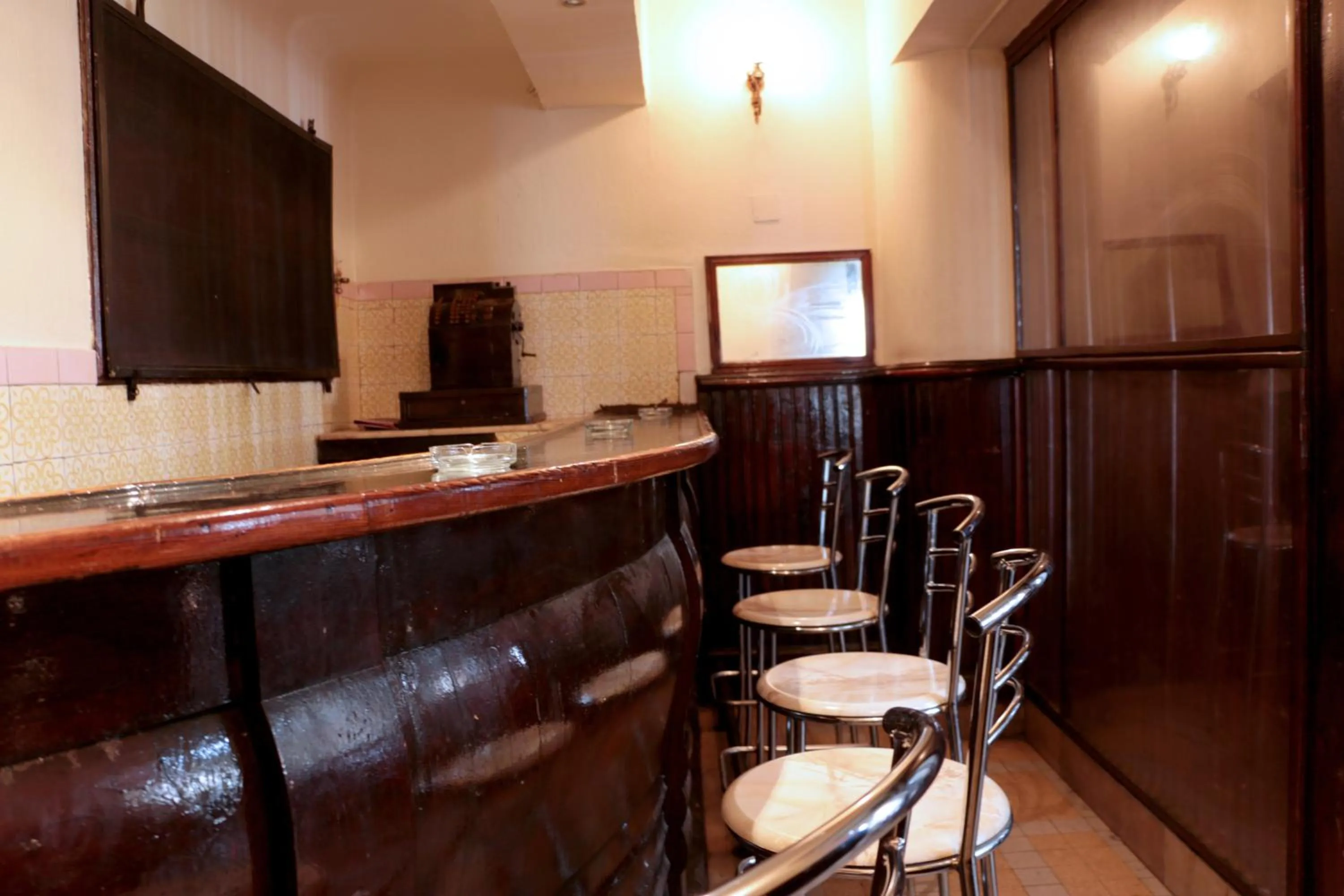 Lounge or bar in Hotel Saint Georges Tunis