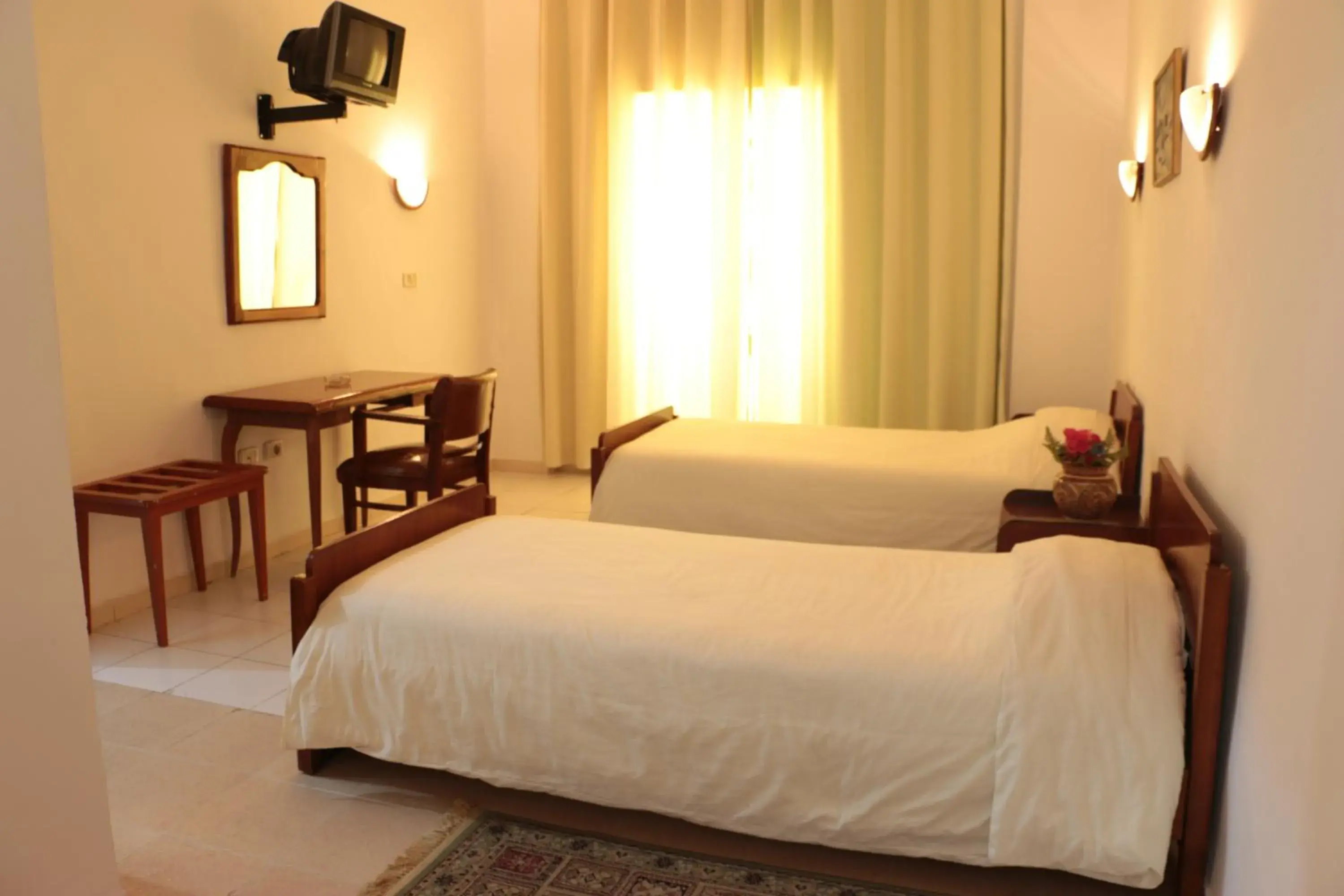 Double or Twin Room in Hotel Saint Georges Tunis Double or Twin Room in Hotel Saint Georges Tunis
