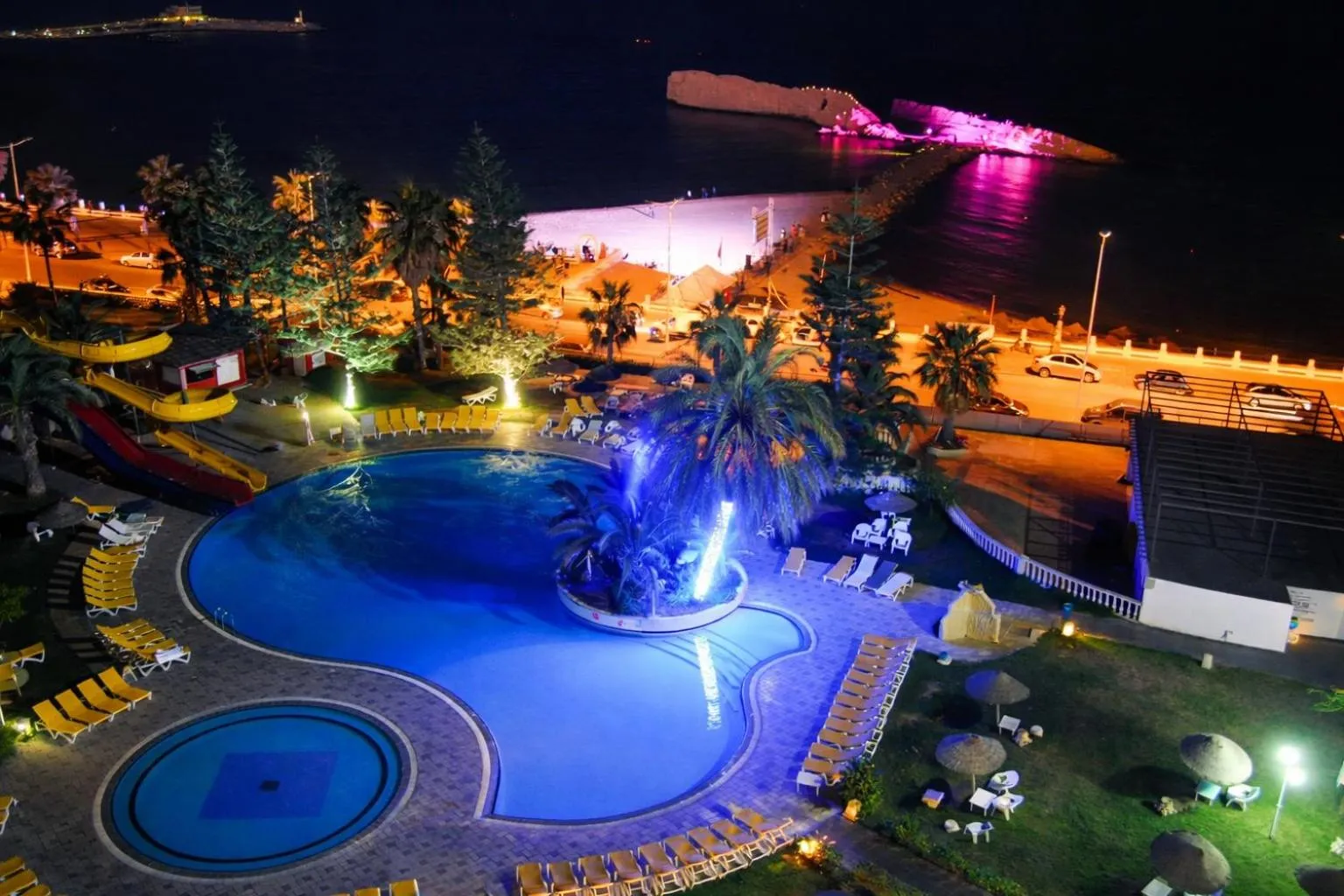 Night in Hotel El Habib Monastir