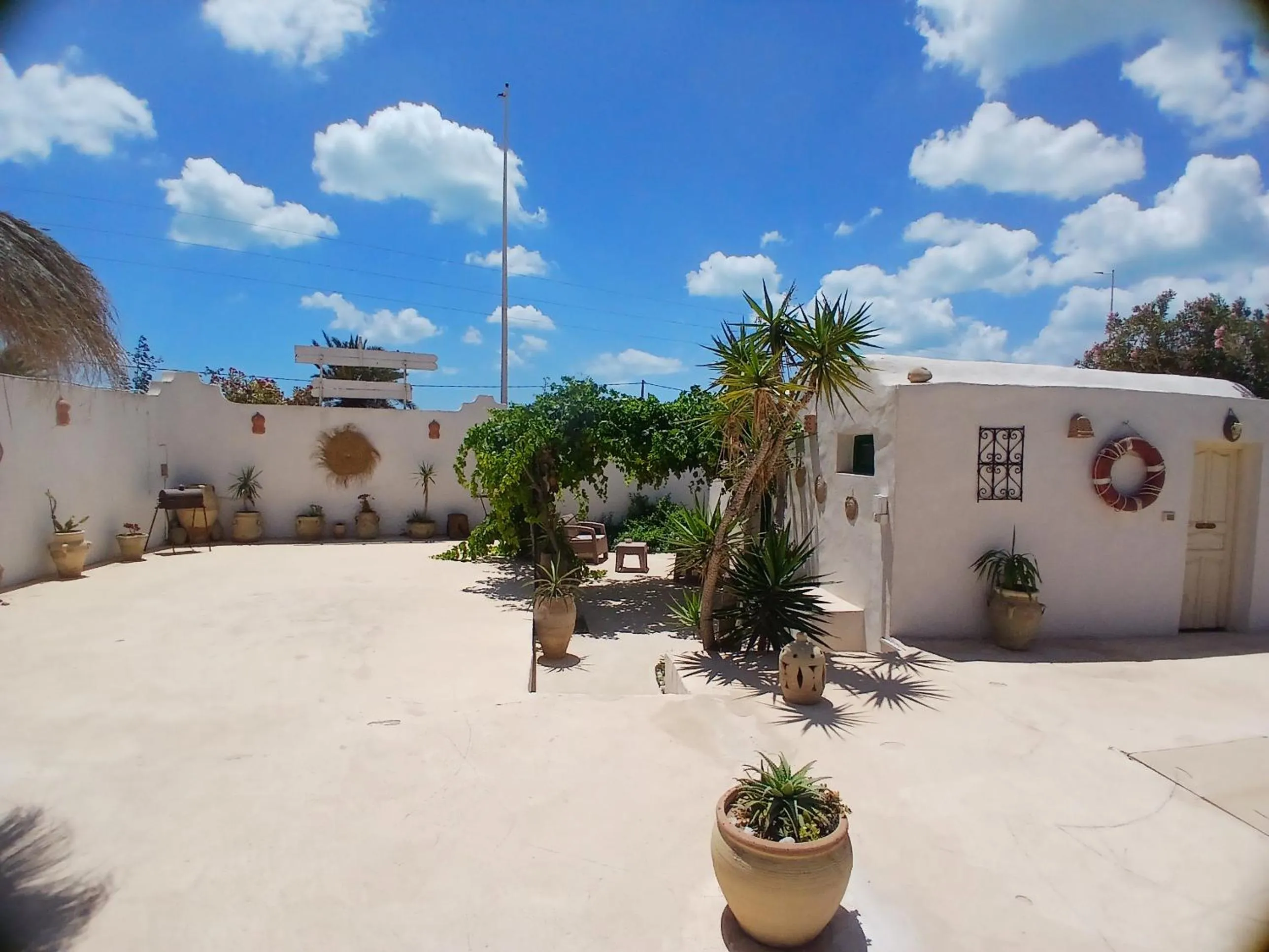 Patio in Menzel Sonia Caja