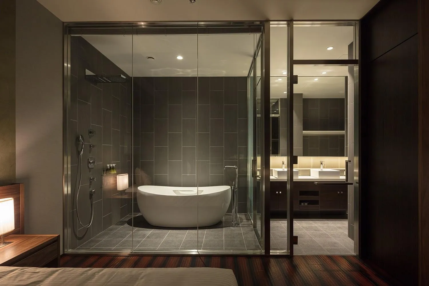 Shower in Aya Niseko