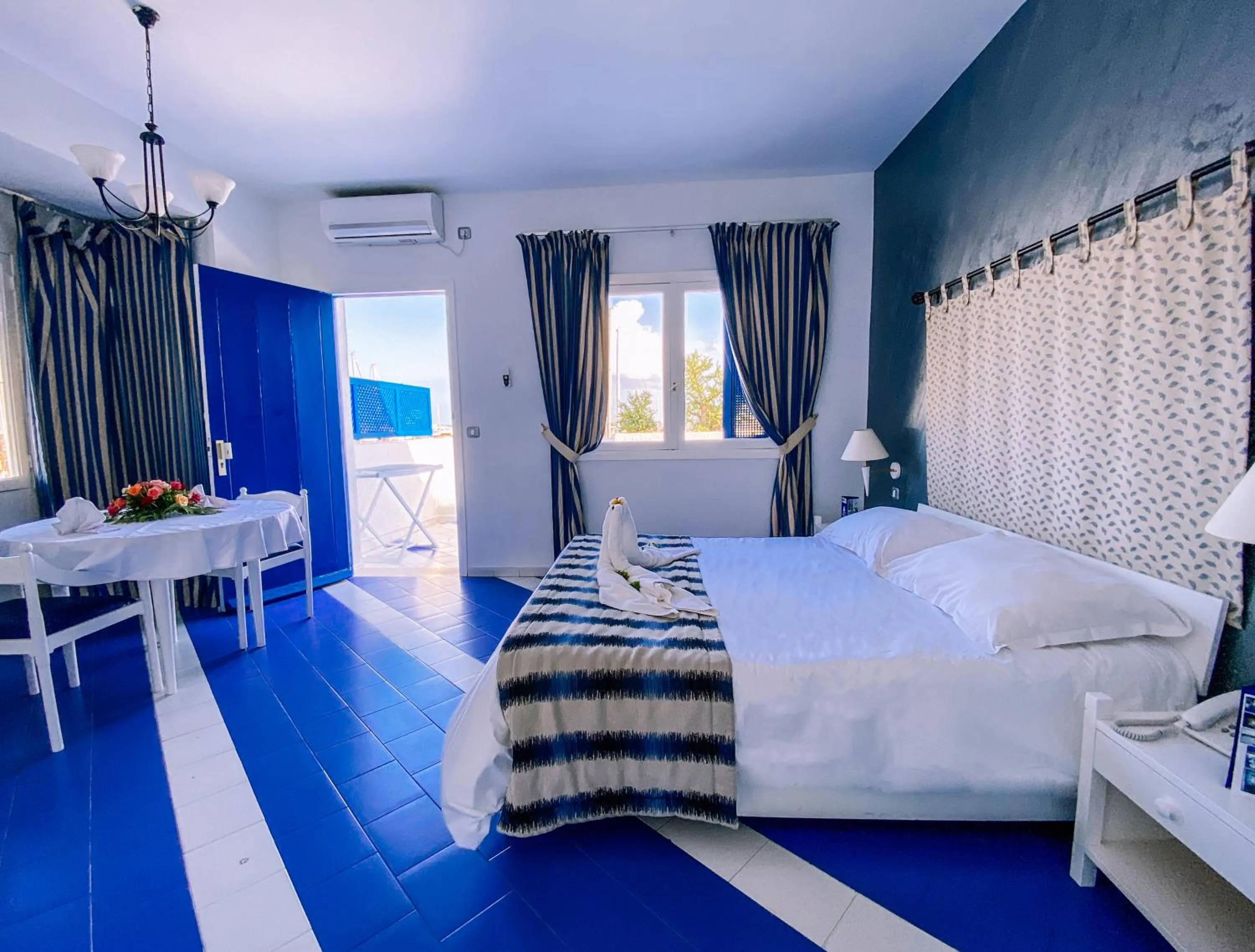 Photo of the whole room, Bed in Marina Cap Monastir- Appart'Hôtel