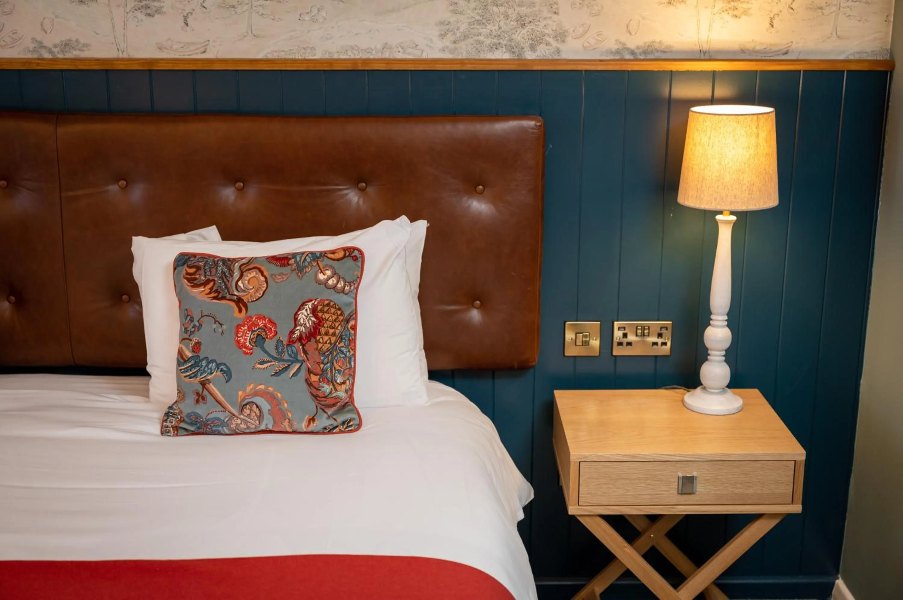 Decorative detail, Bed in Berkshire Arms by Chef & Brewer Collection