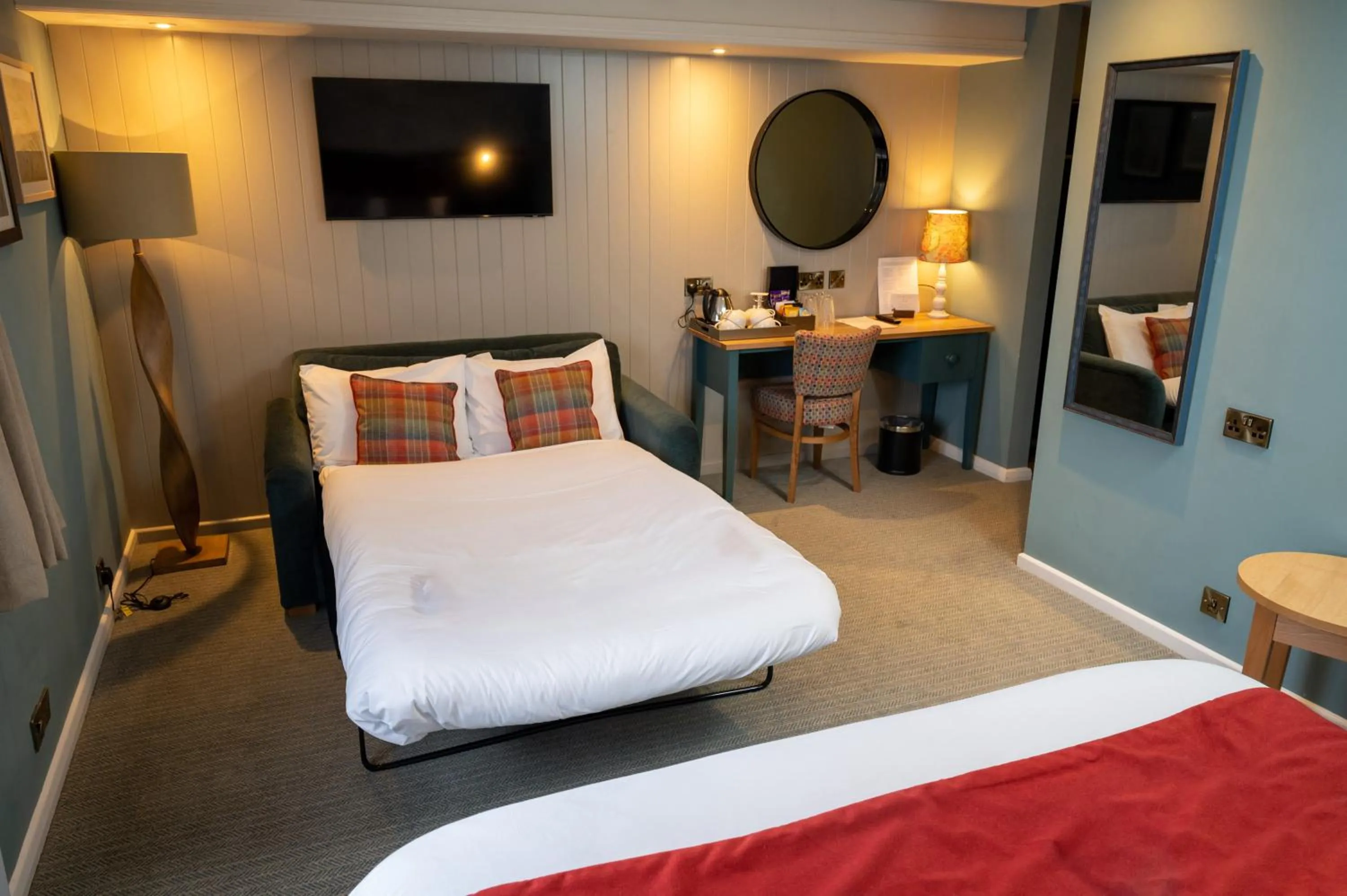 Bed in Berkshire Arms by Chef & Brewer Collection