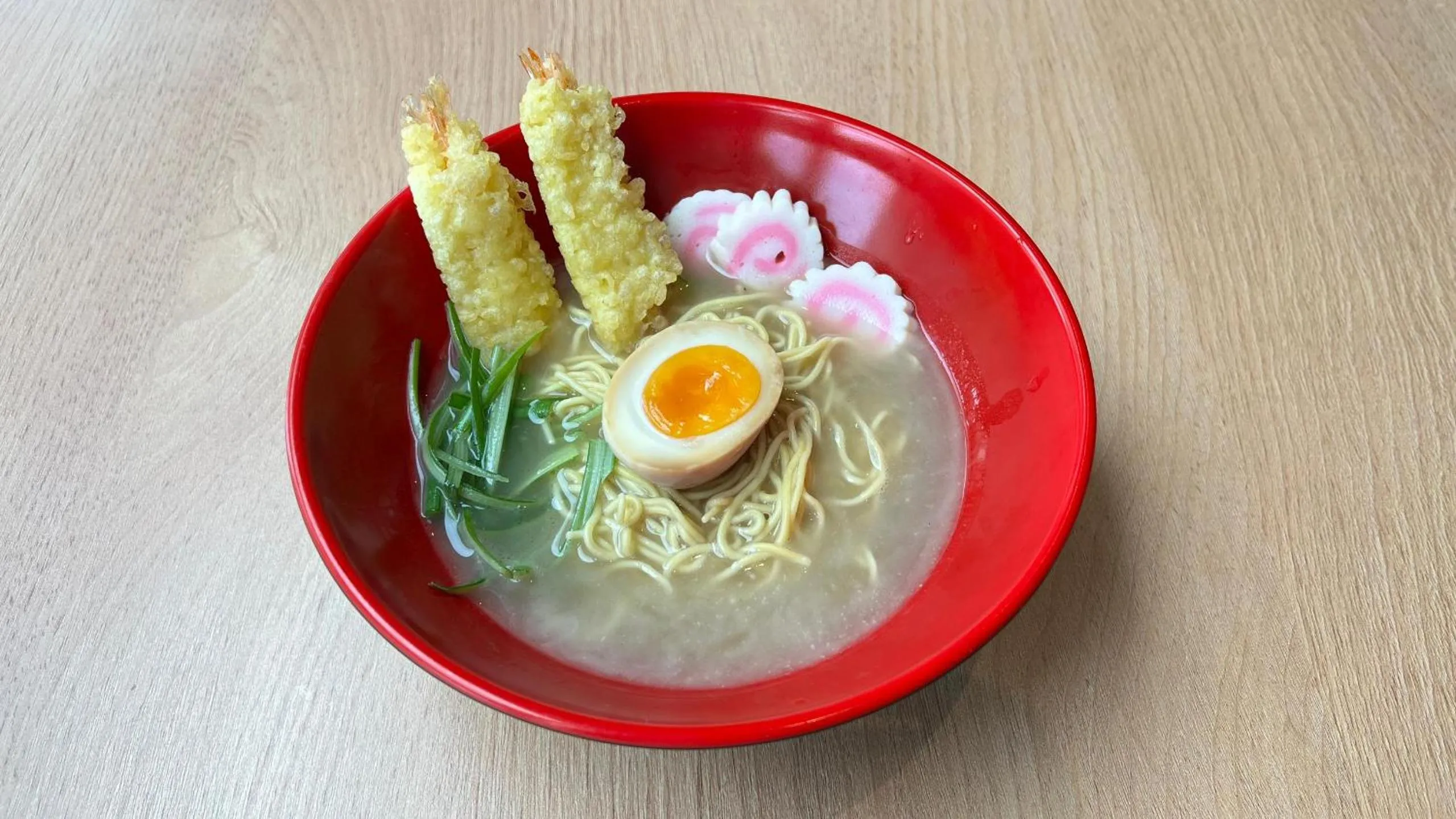 Restaurant/places to eat in Grand Ion Delemen Hotel