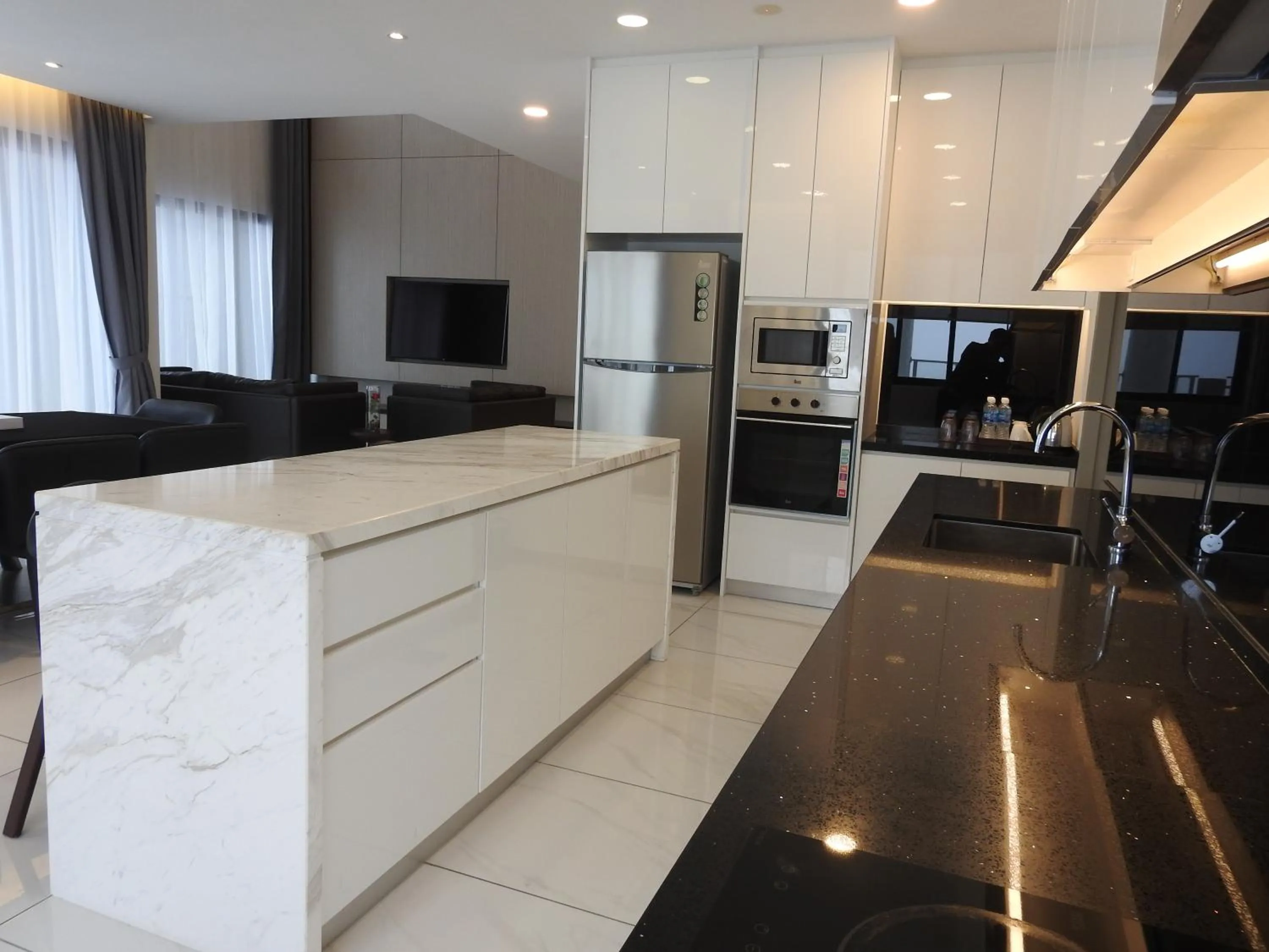 kitchen in Grand Ion Delemen Hotel