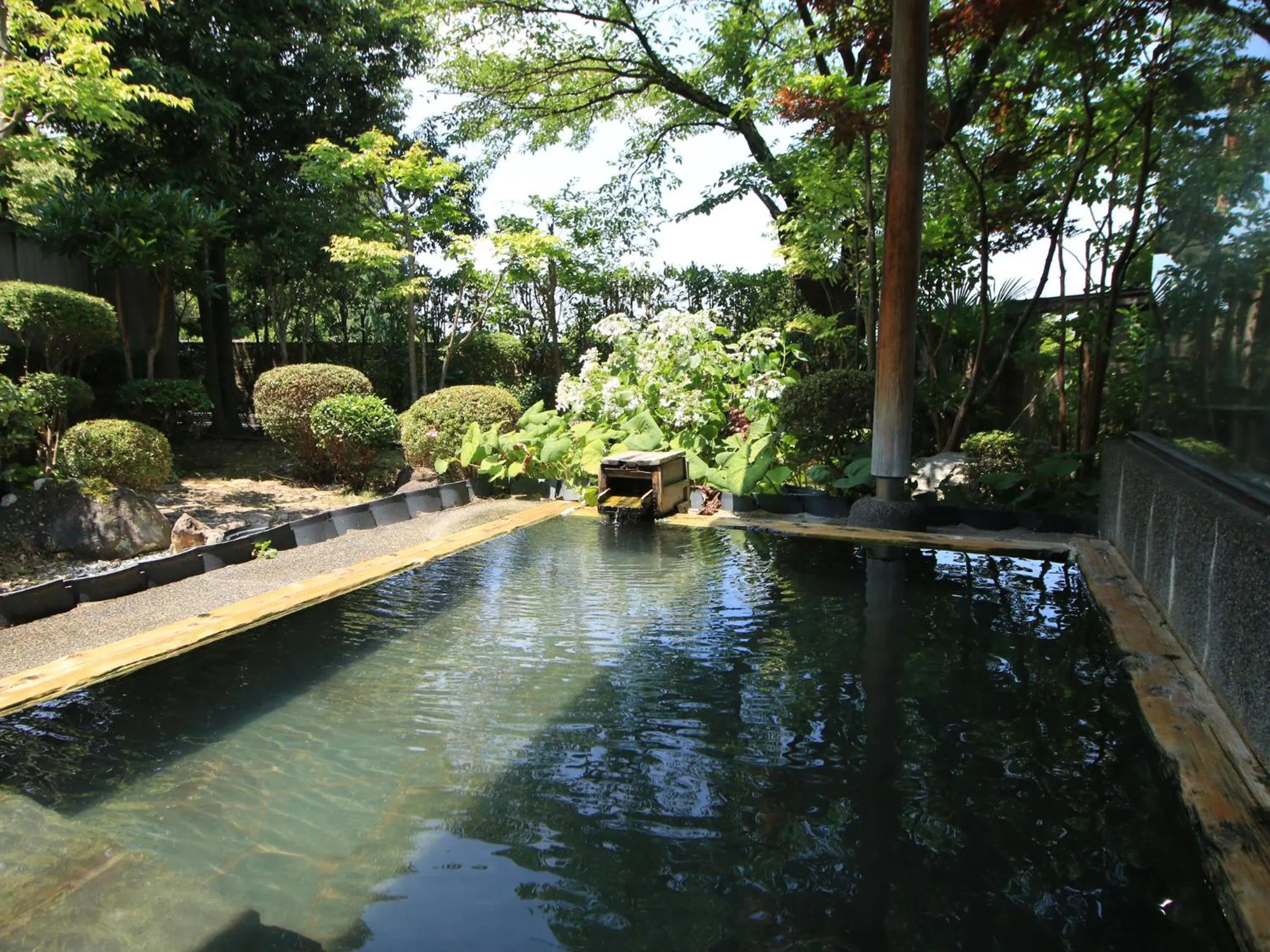 Hot Spring Bath in Suehirokan