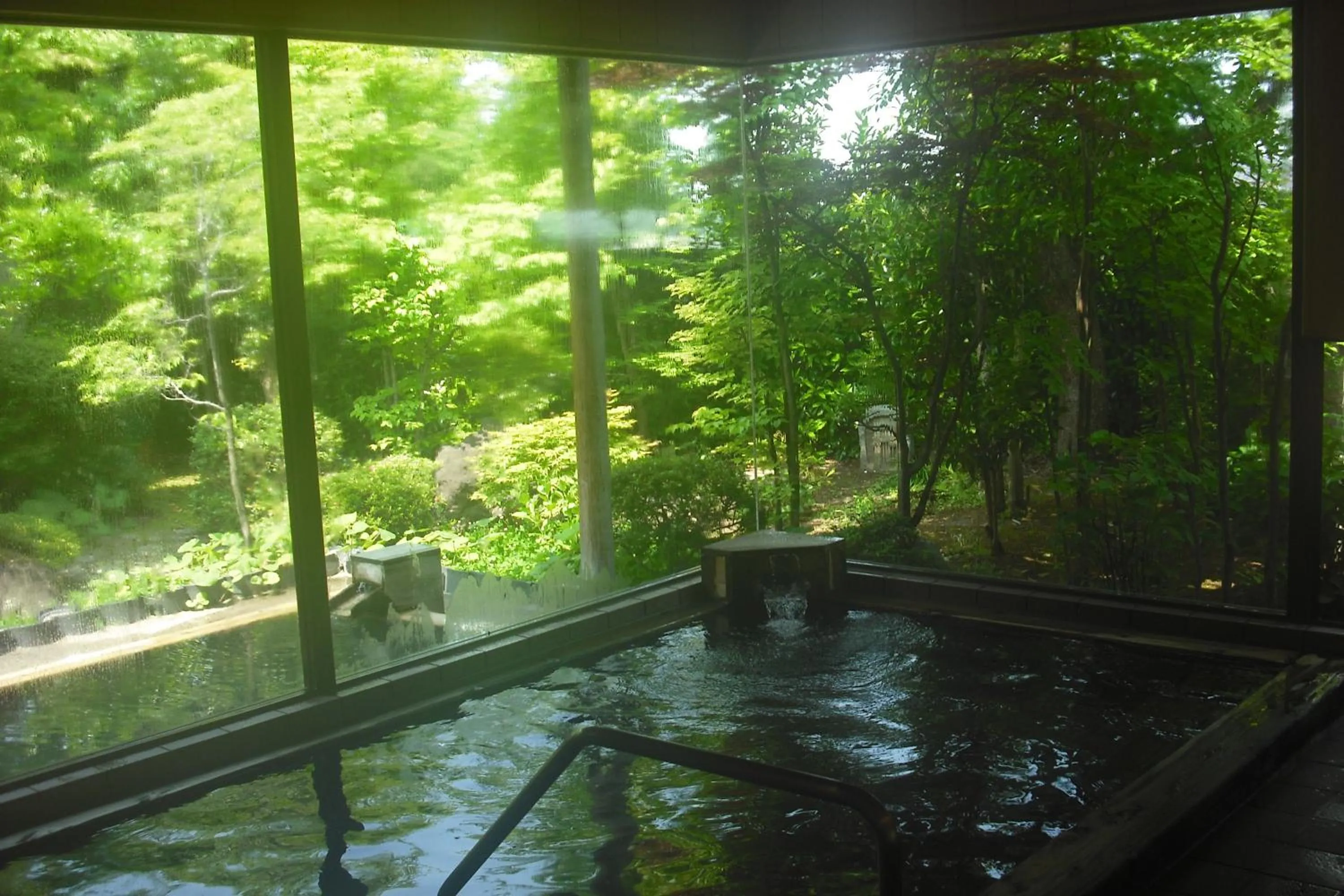 Hot Spring Bath in Suehirokan
