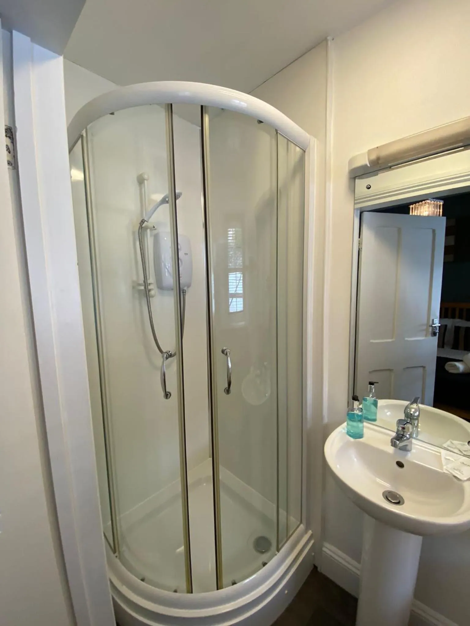 Bathroom in Ambleside Central