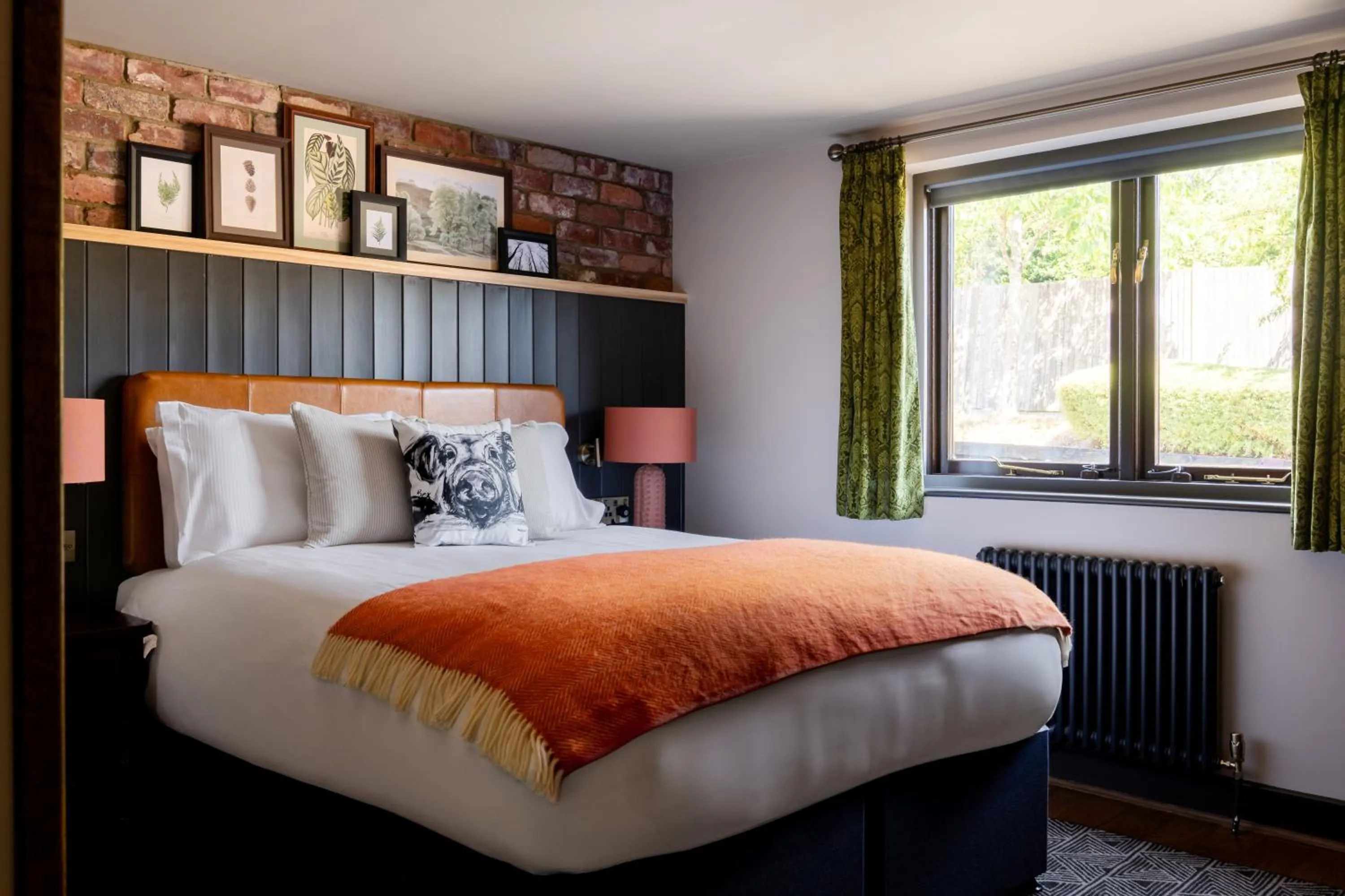 Bed in The Hampshire Hog