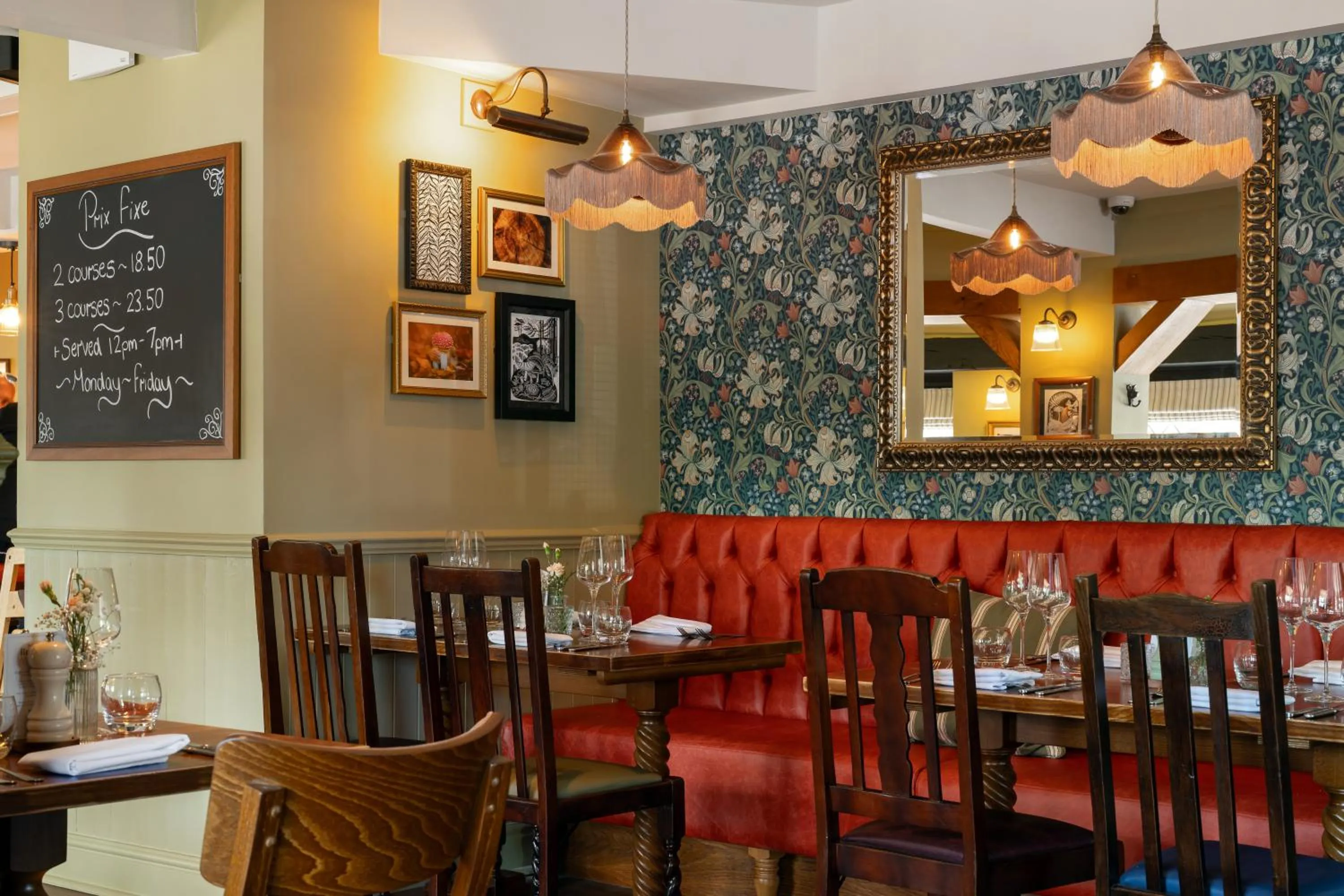 Restaurant/places to eat in The Hampshire Hog