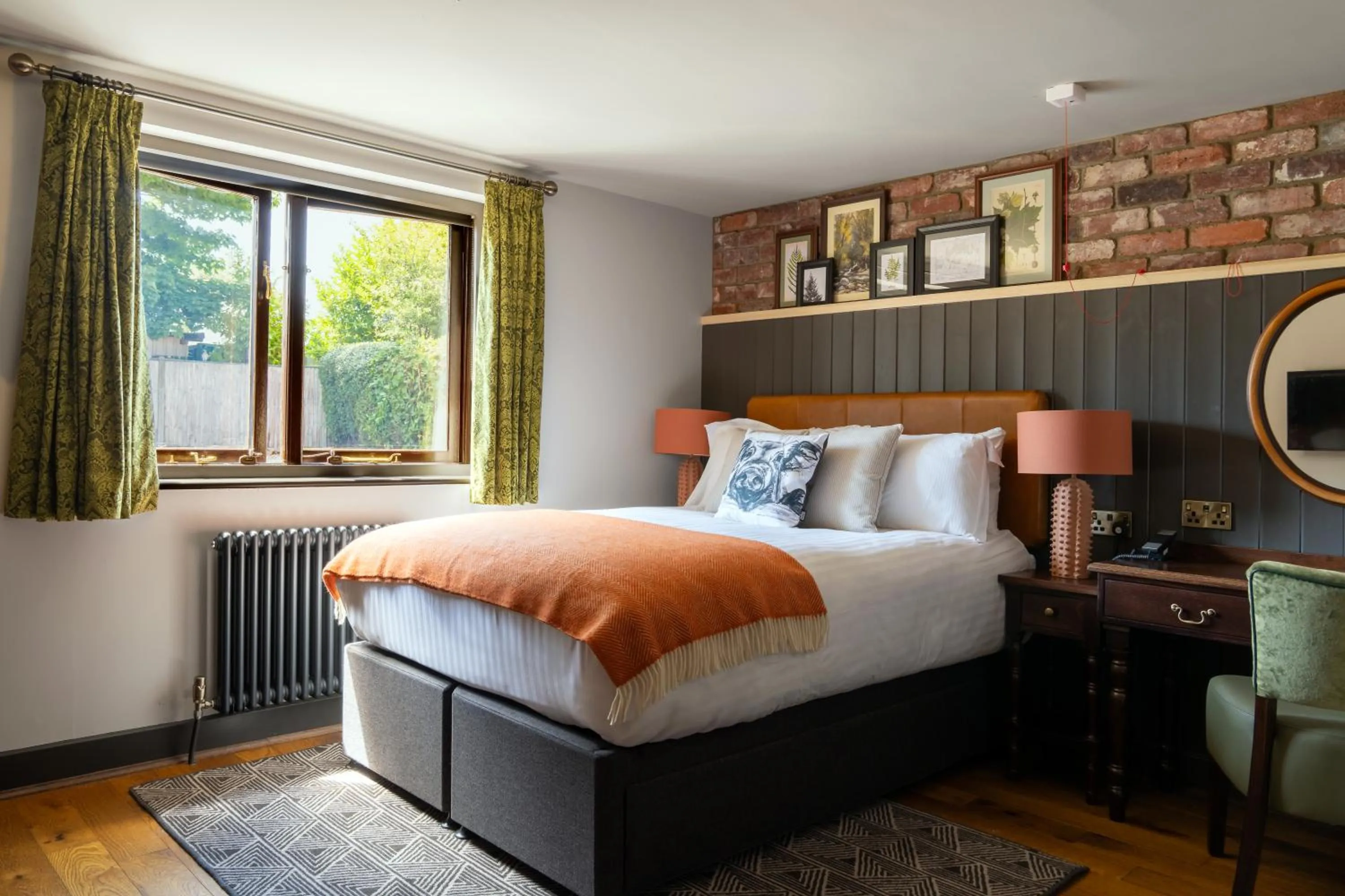 Bed in The Hampshire Hog