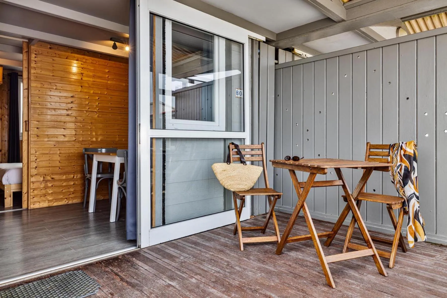 Communal lounge/ TV room in PenichePraia - Bungalows, Campers & SPA