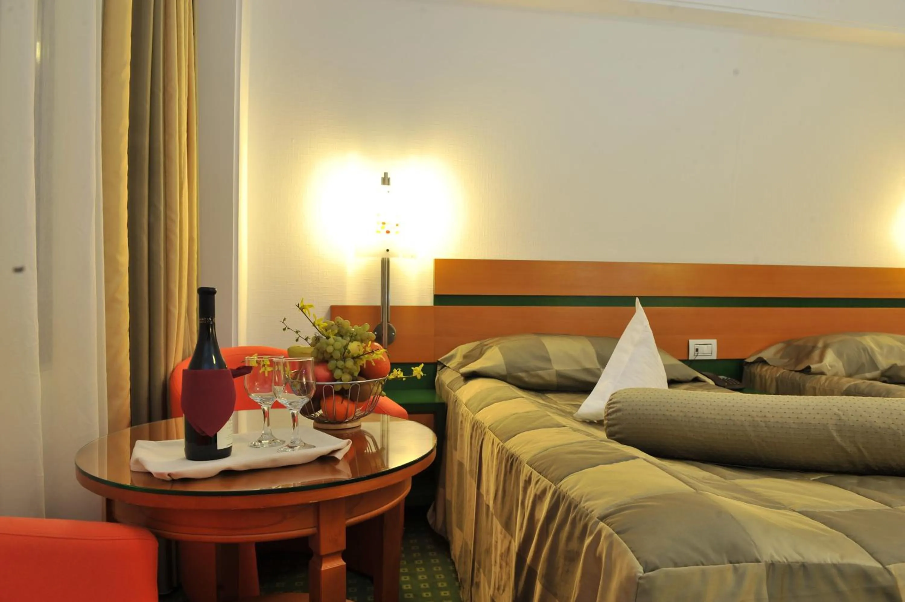 Bed in Hotel Jasmine