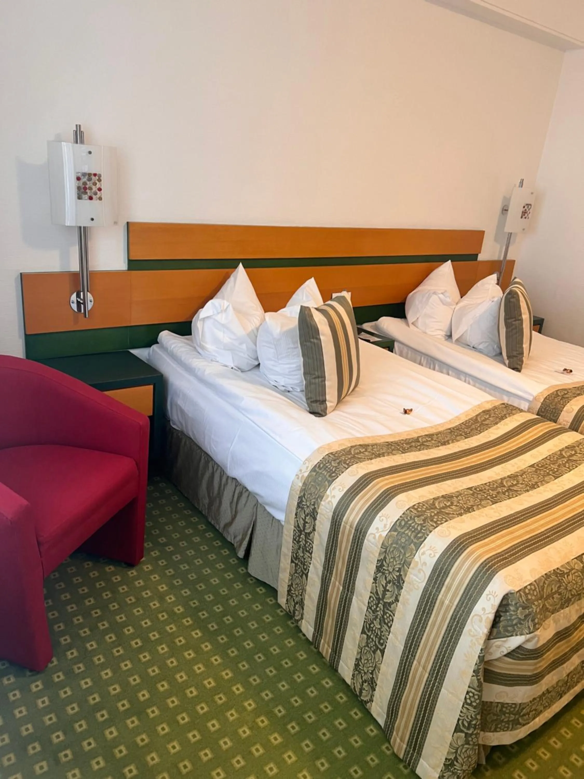 Bed in Hotel Jasmine